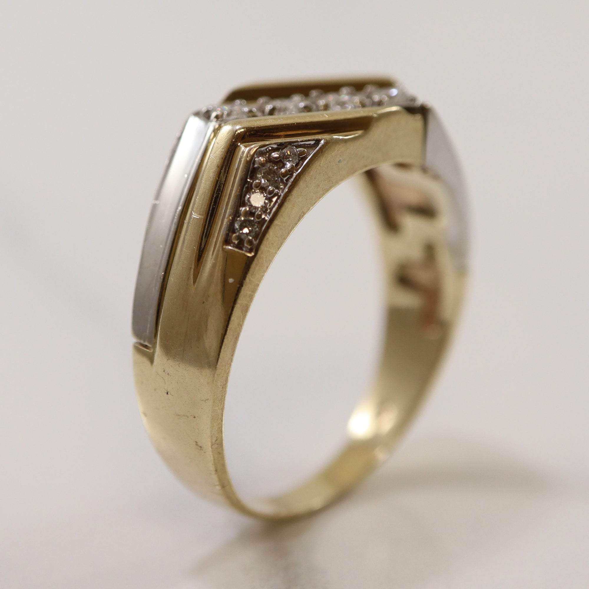 Two Tone Gold Diamond Channel Ring | 0.26ctw | SZ 12.25 |