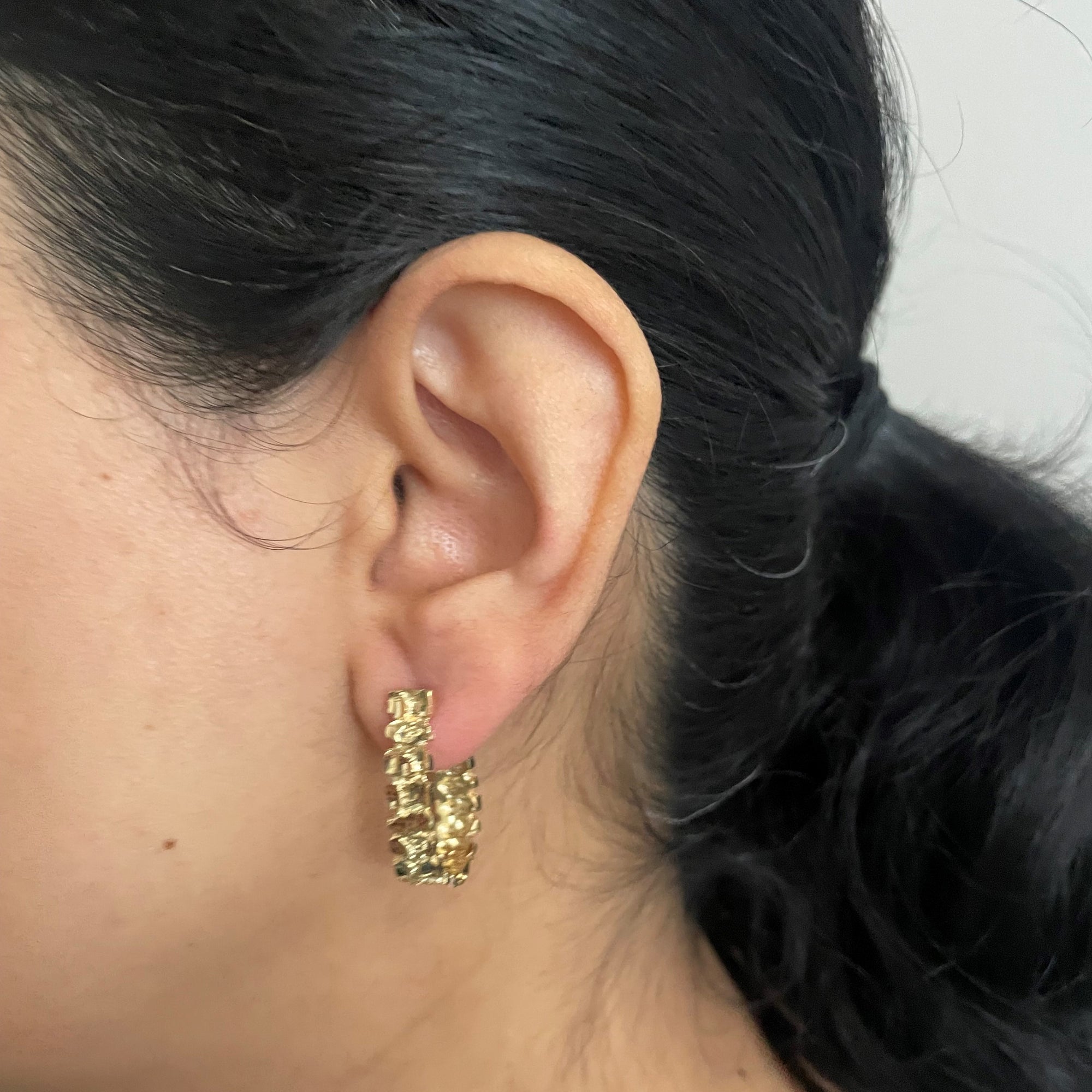 Textured Gold Hoop Earrings |