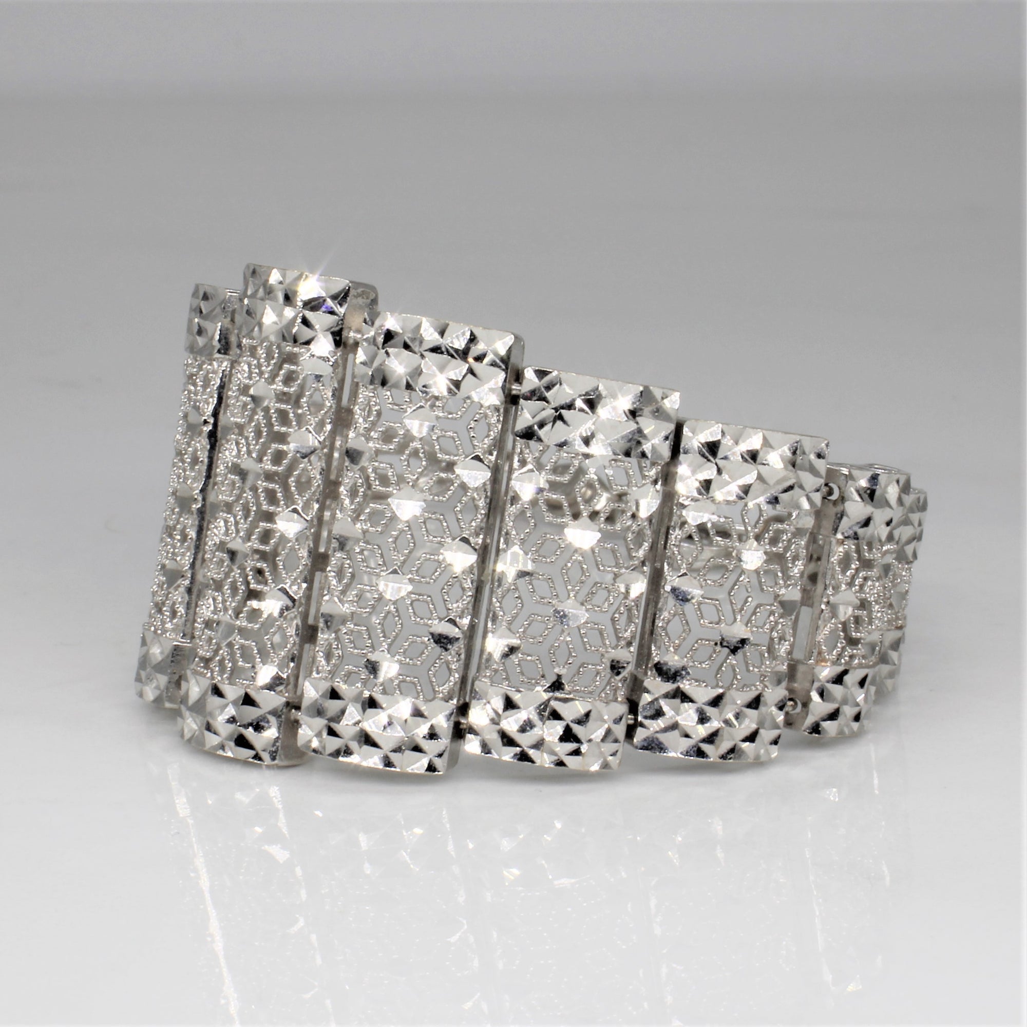 White Gold Diamond Cut Filigree Bracelet | 6.5