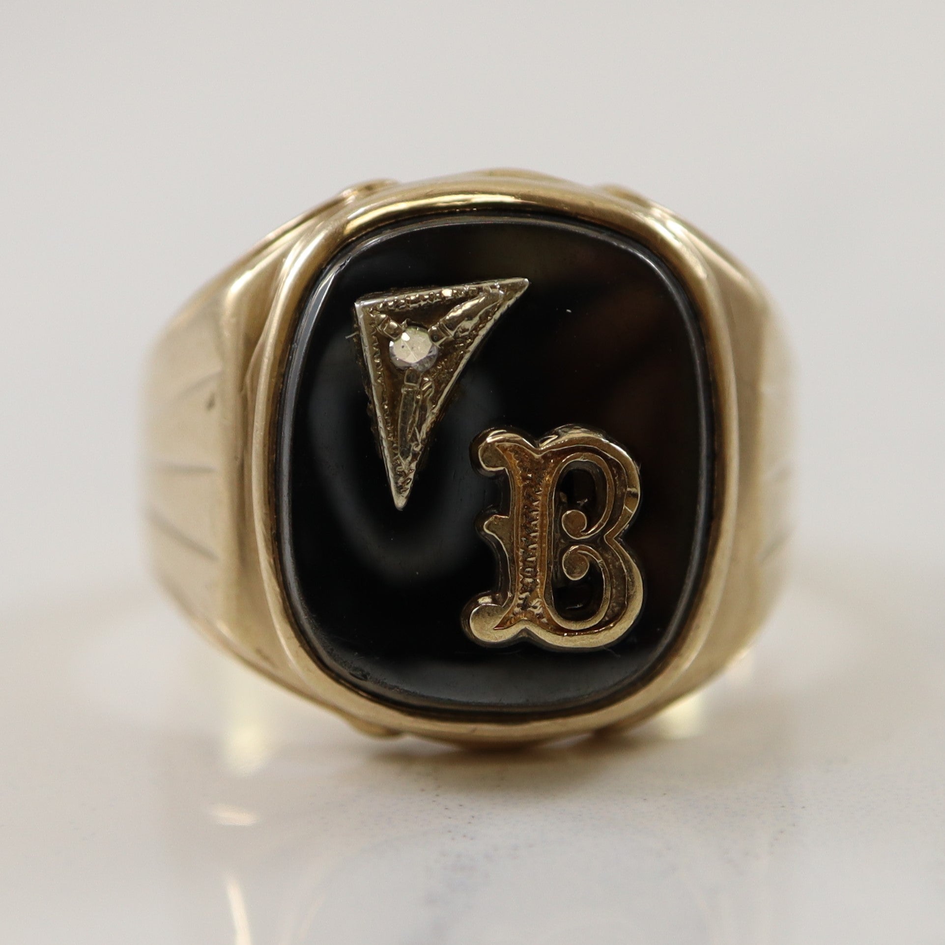 Initial 'B' Diamond & Hematite Signet Ring | 0.01ct, 11.00ct | SZ 10.25 |