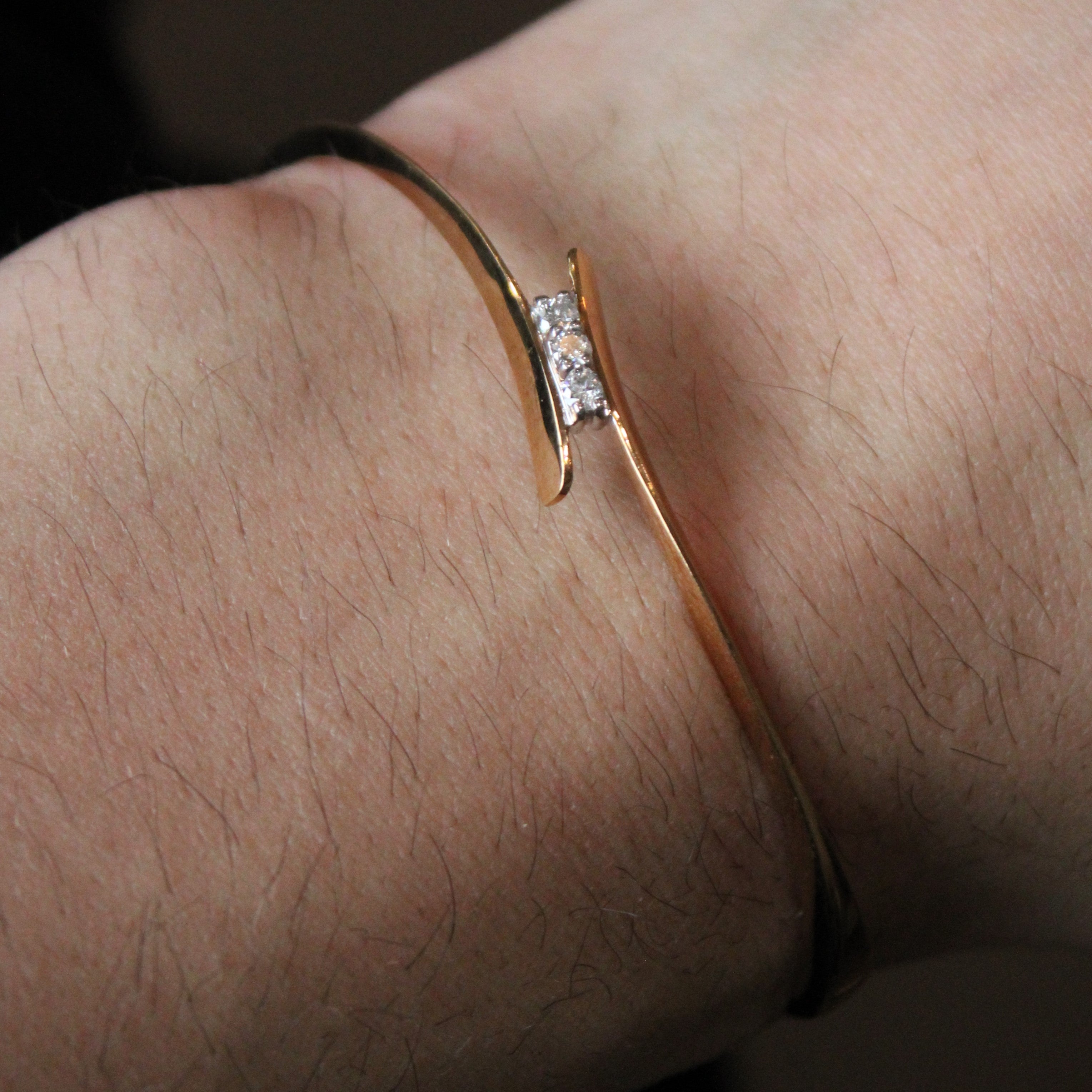 Diamond Bypass Bracelet | 0.15ctw | 8" |