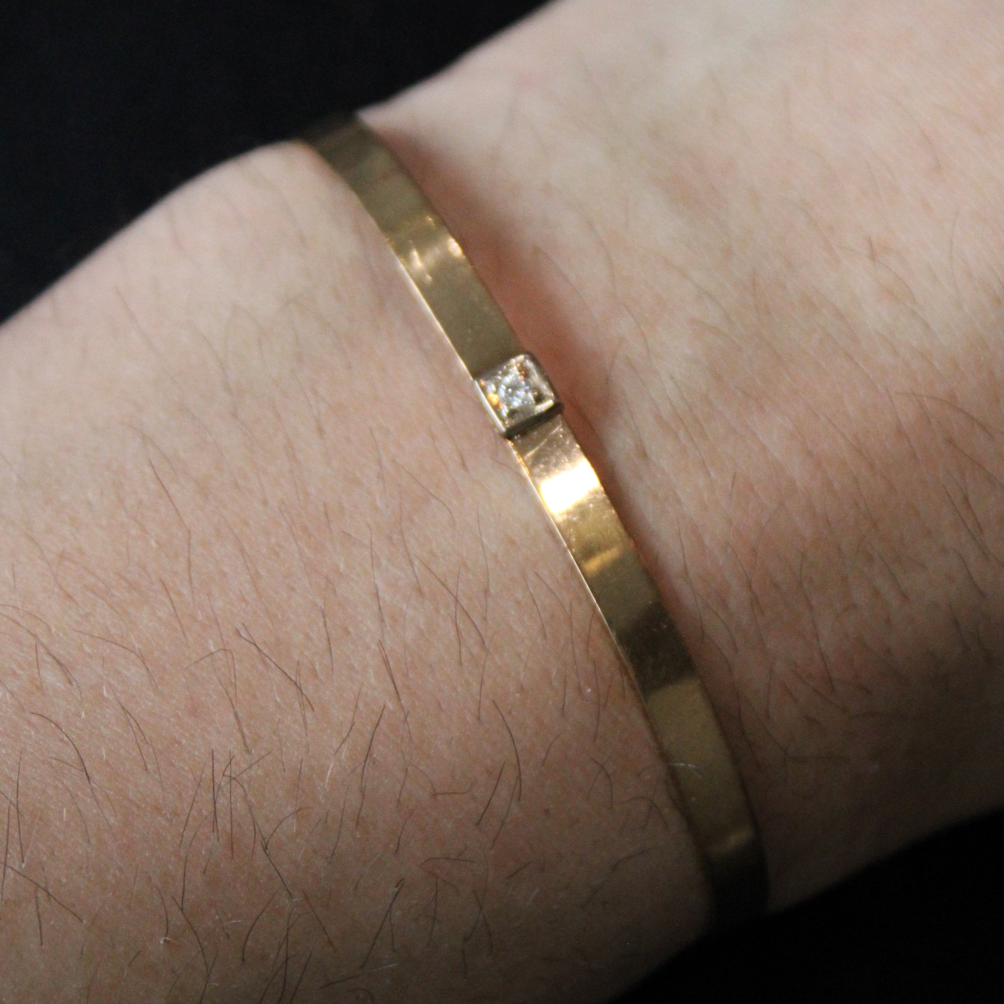 Solitaire Diamond Cuff Bracelet | 0.04ct | 6.5