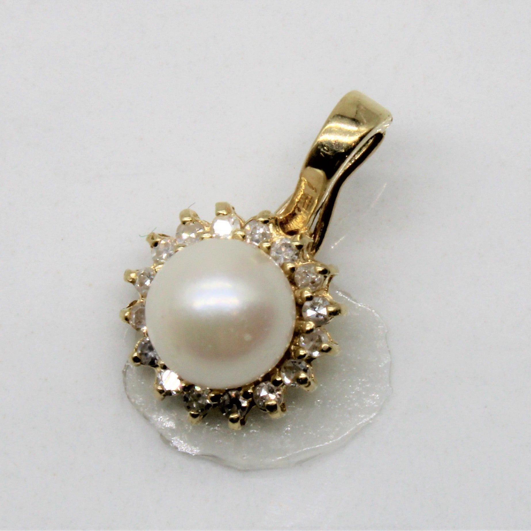 Pearl & Diamond Pendant | 0.08ctw |