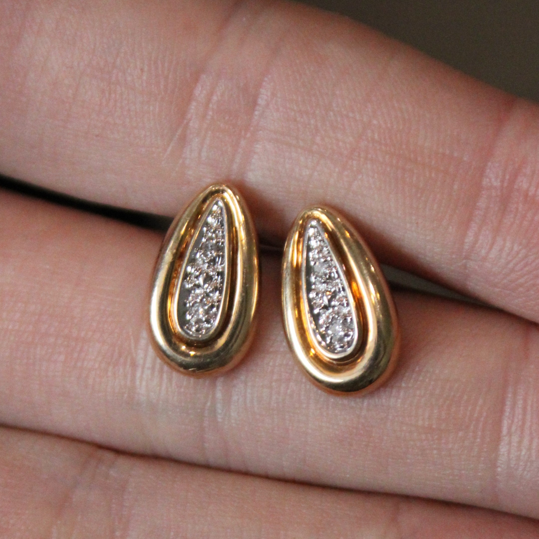 Diamond Teardrop Earrings | 0.02ctw |