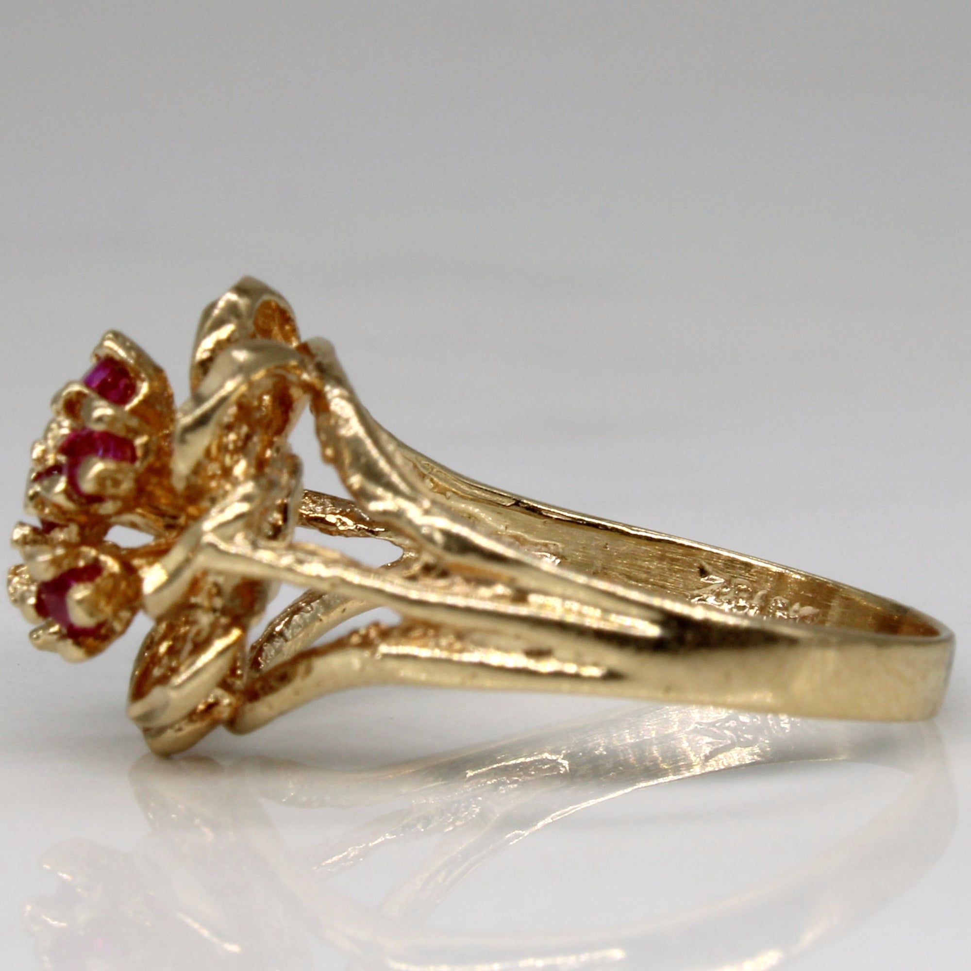 High Set Synthetic Ruby Cocktail Ring | 0.13ctw | SZ 6.25 |