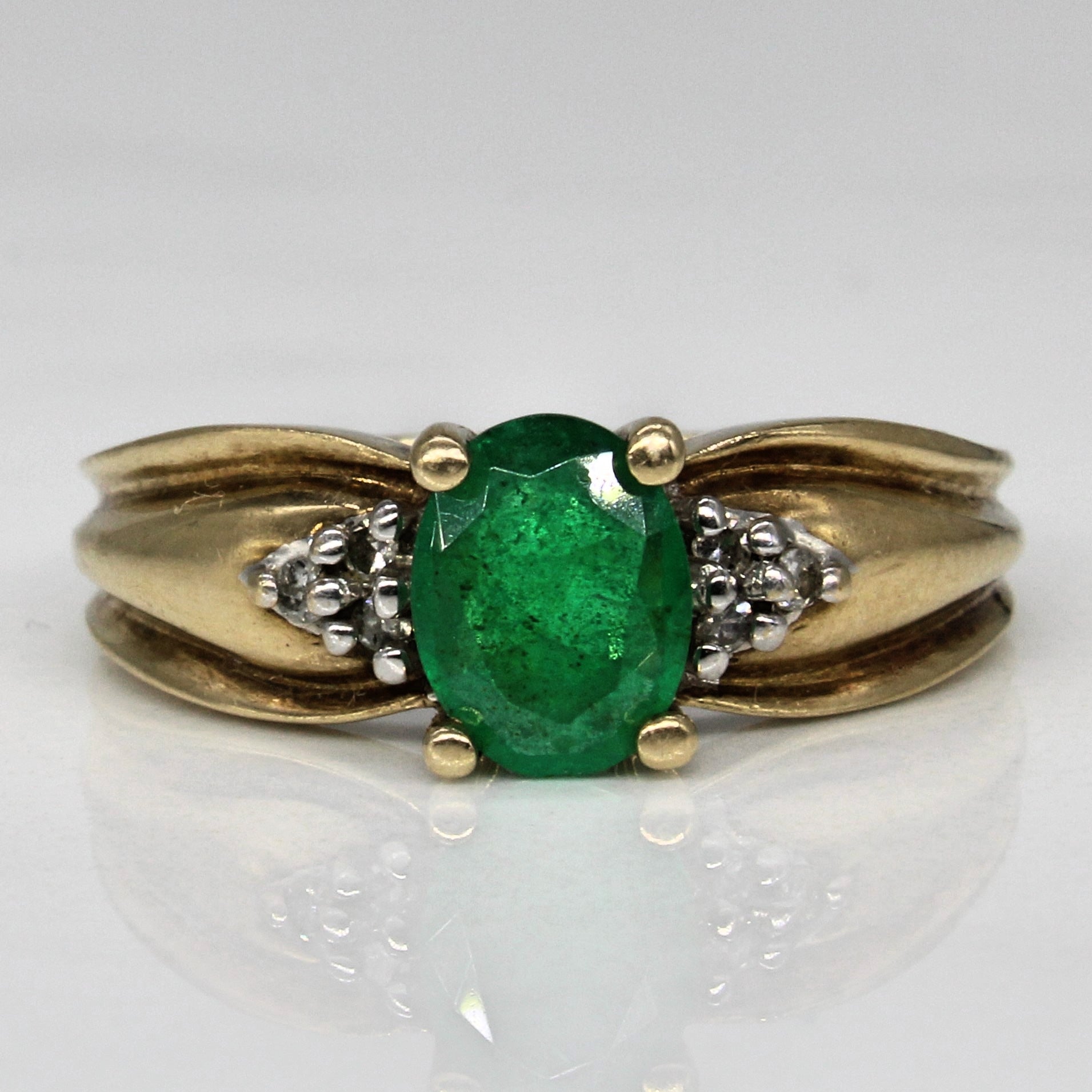 Emerald & Diamond Ring | 0.45ct, 0.03ctw | SZ 6.75 |