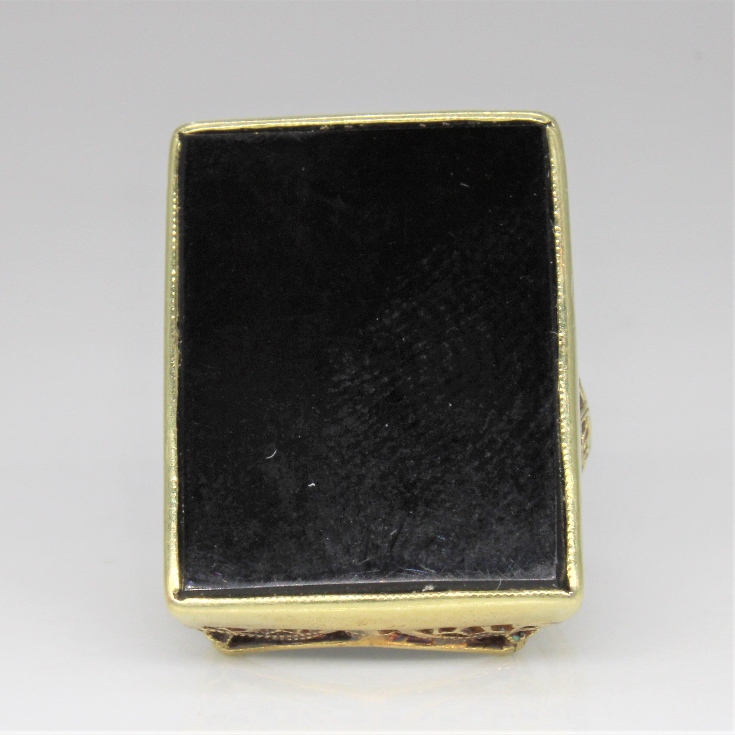 1930s Onyx Ring | 4.75ct | SZ 3.25 |