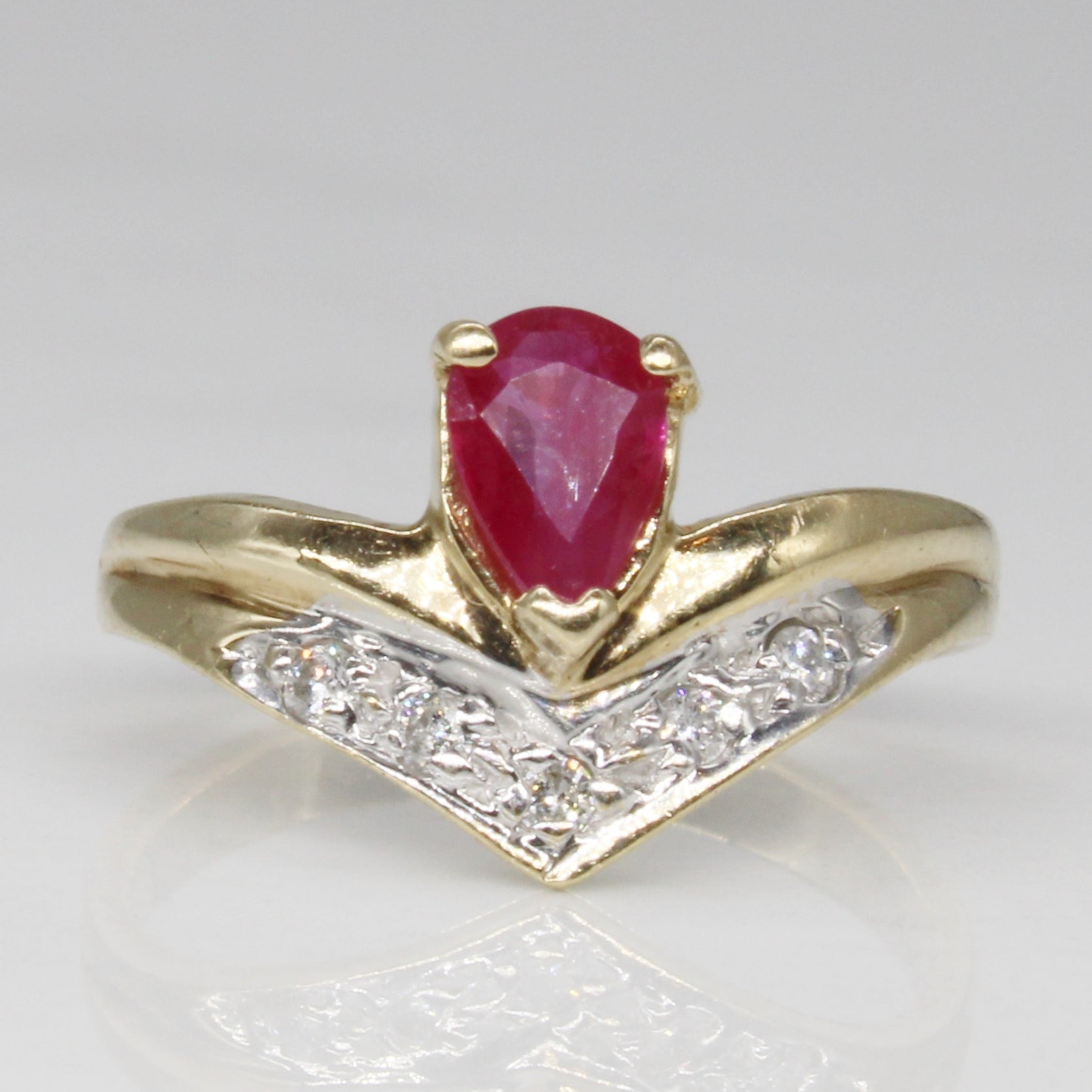 Synthetic Ruby & Diamond Point Ring | 0.23ct, 0.03ctw | SZ 3.5 |