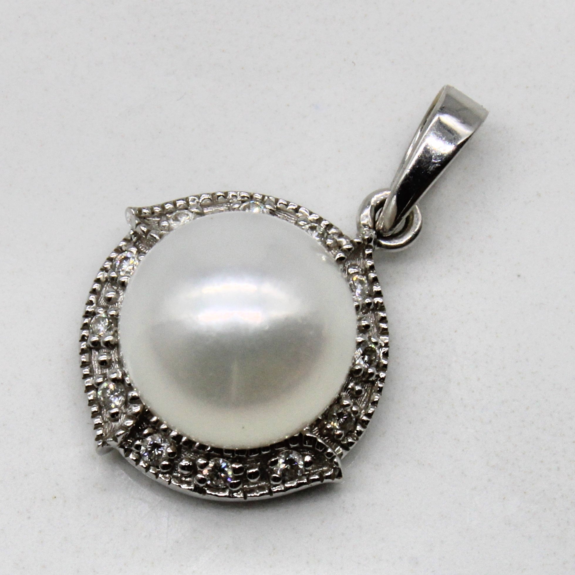 Pearl & Diamond Pendant | 0.07ctw |