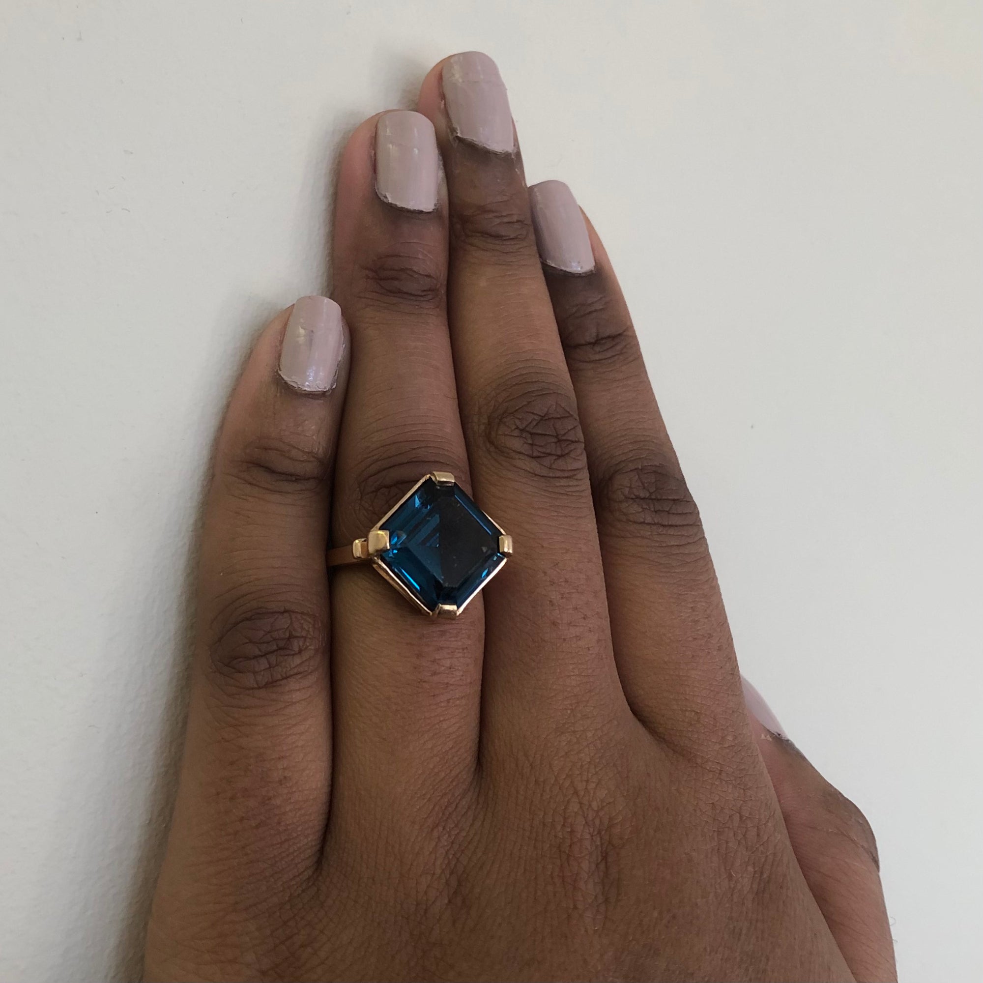 Asscher Cut Synthetic Blue Sapphire Ring | 10.00ct | SZ 7.5 |