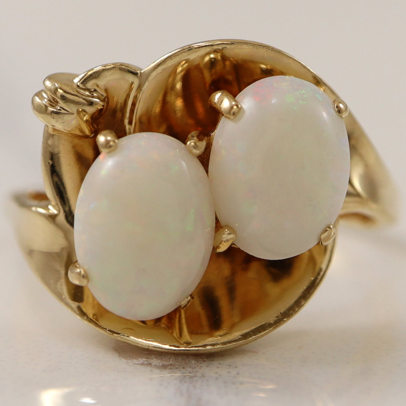 Opal Cocktail Ring | 1.60ctw | SZ 7 |