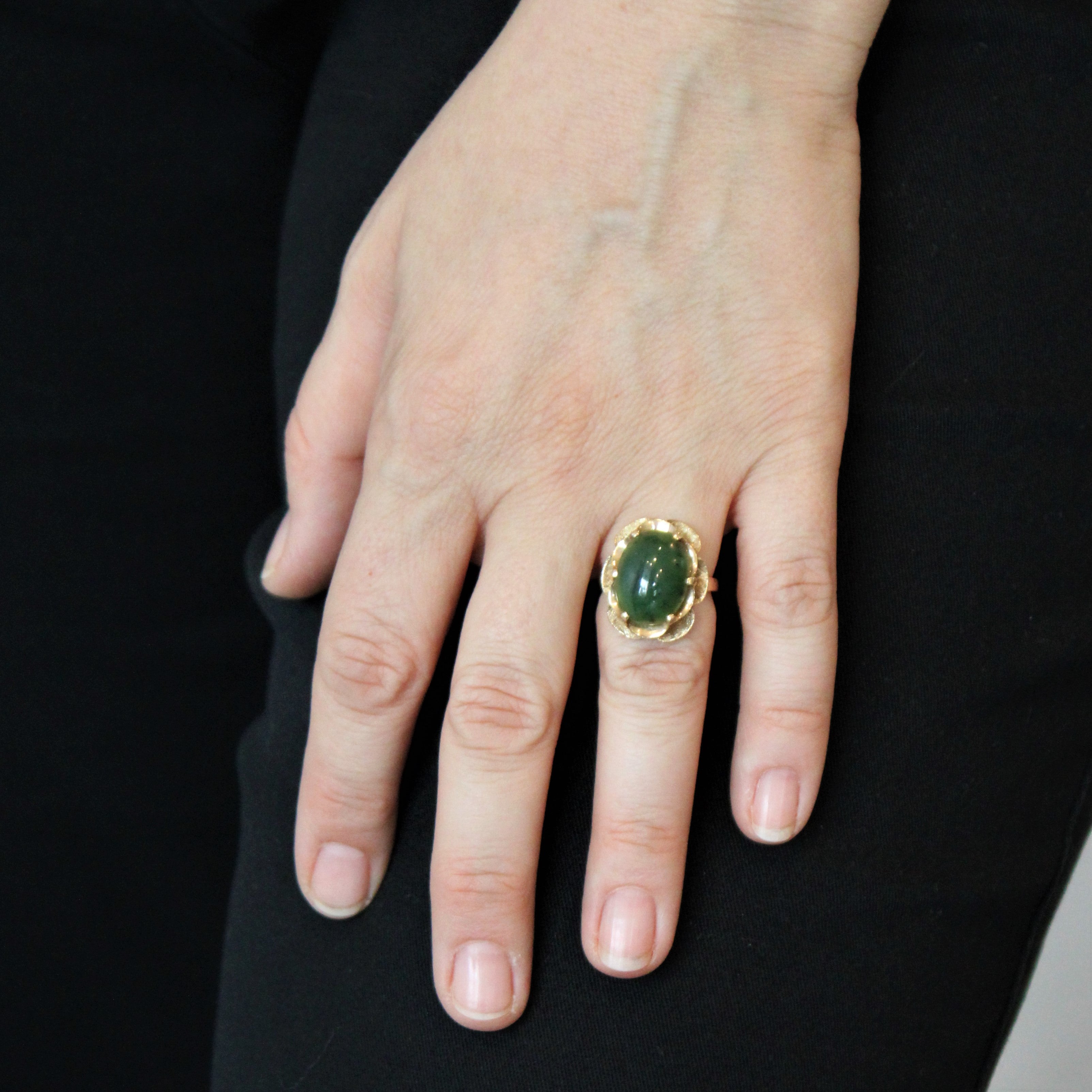 1970s Nephrite Jade Cocktail Ring | 7.25ct | SZ 6 |