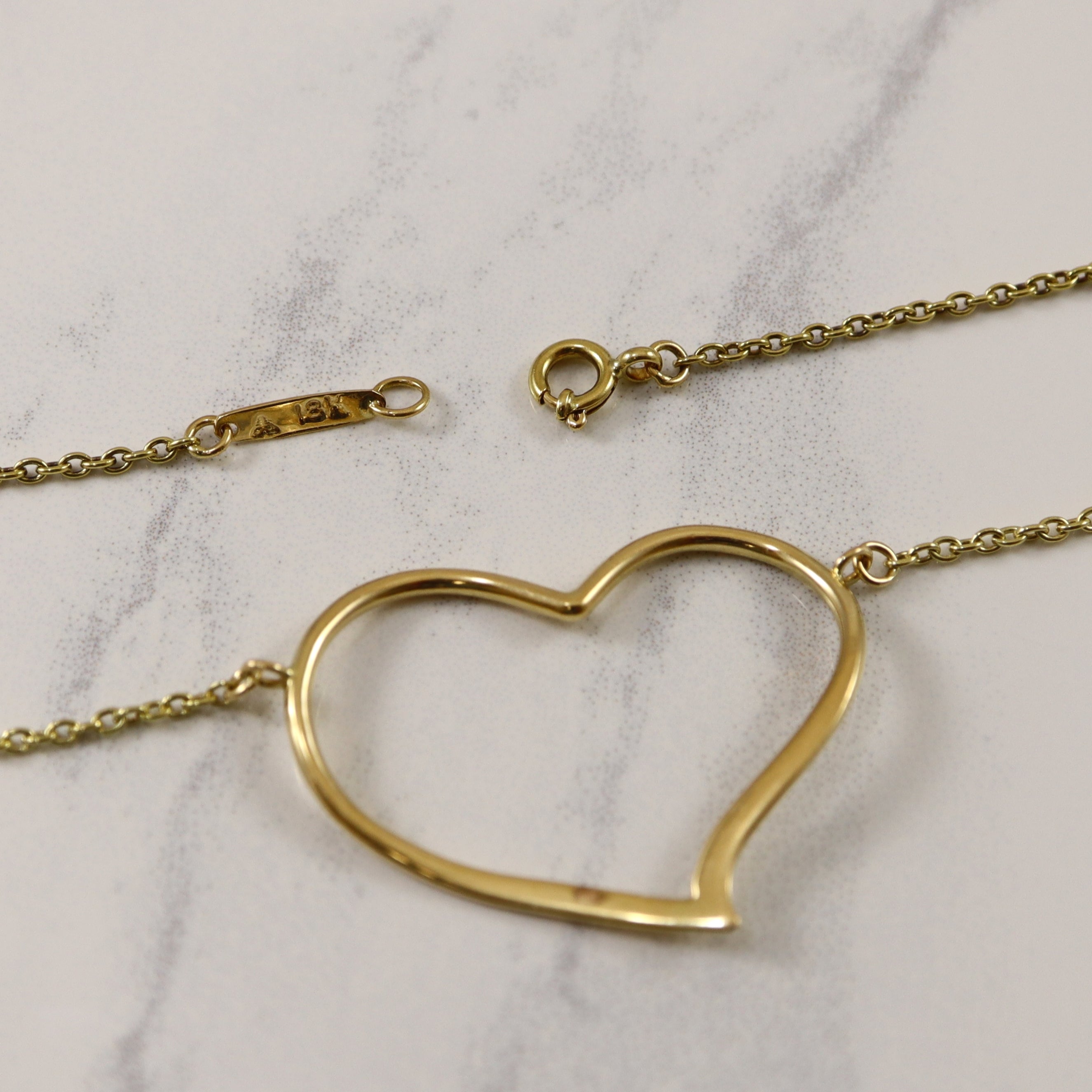Floating Heart Necklace |