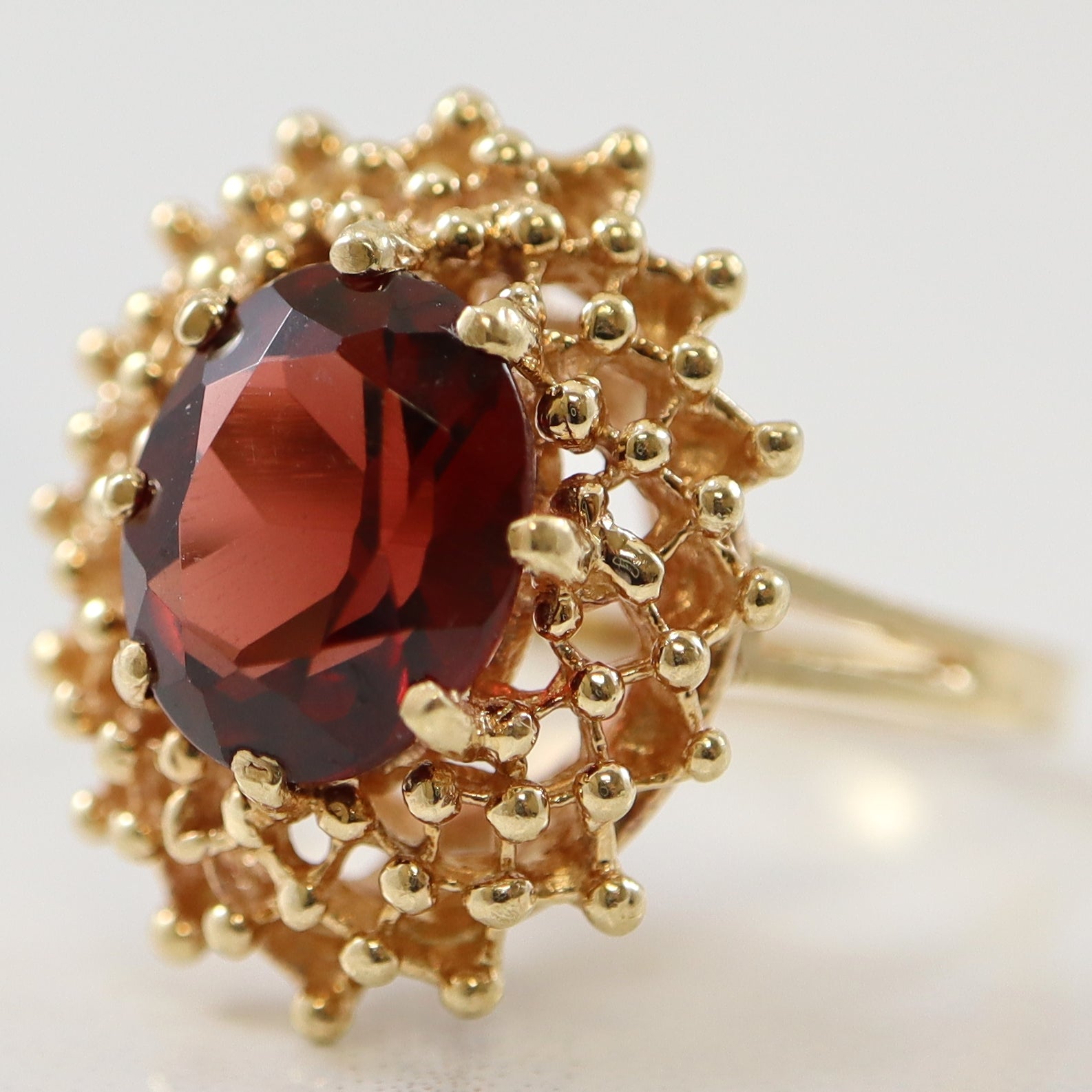 Garnet Cocktail Ring | 3.00ctw | SZ 5.5 |