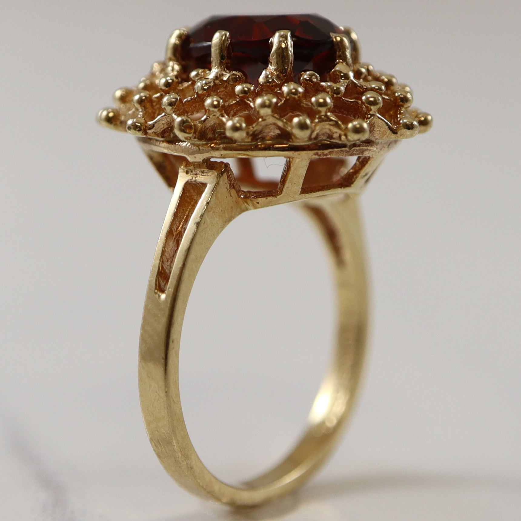 Garnet Cocktail Ring | 3.00ctw | SZ 5.5 |