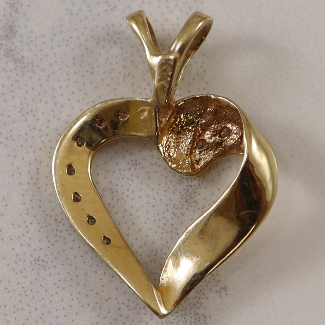 Diamond Twist Heart Pendant | 0.03ctw |