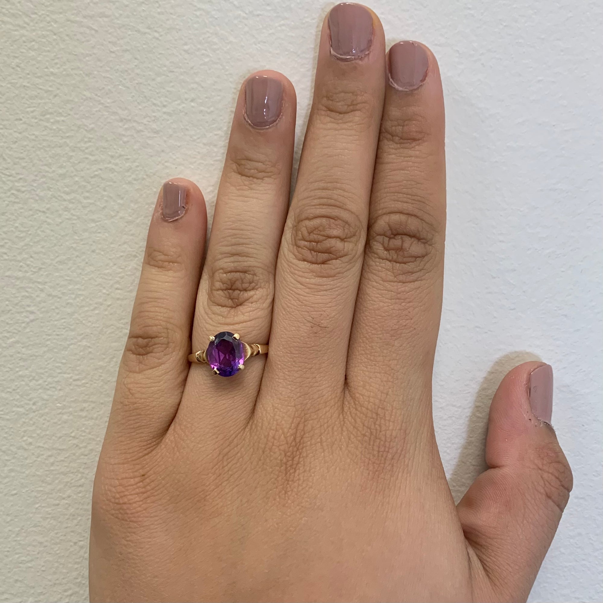 Synthetic Purple Sapphire Ring | 3.50ct | SZ 7.75 |
