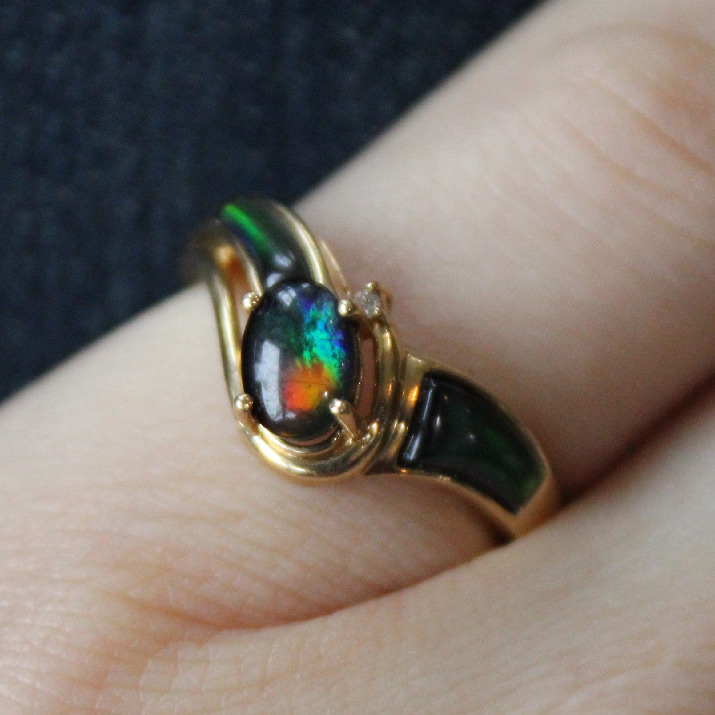 Ammolite & Diamond Ring | 1.00ctw, 0.01ct | SZ 7.25 |