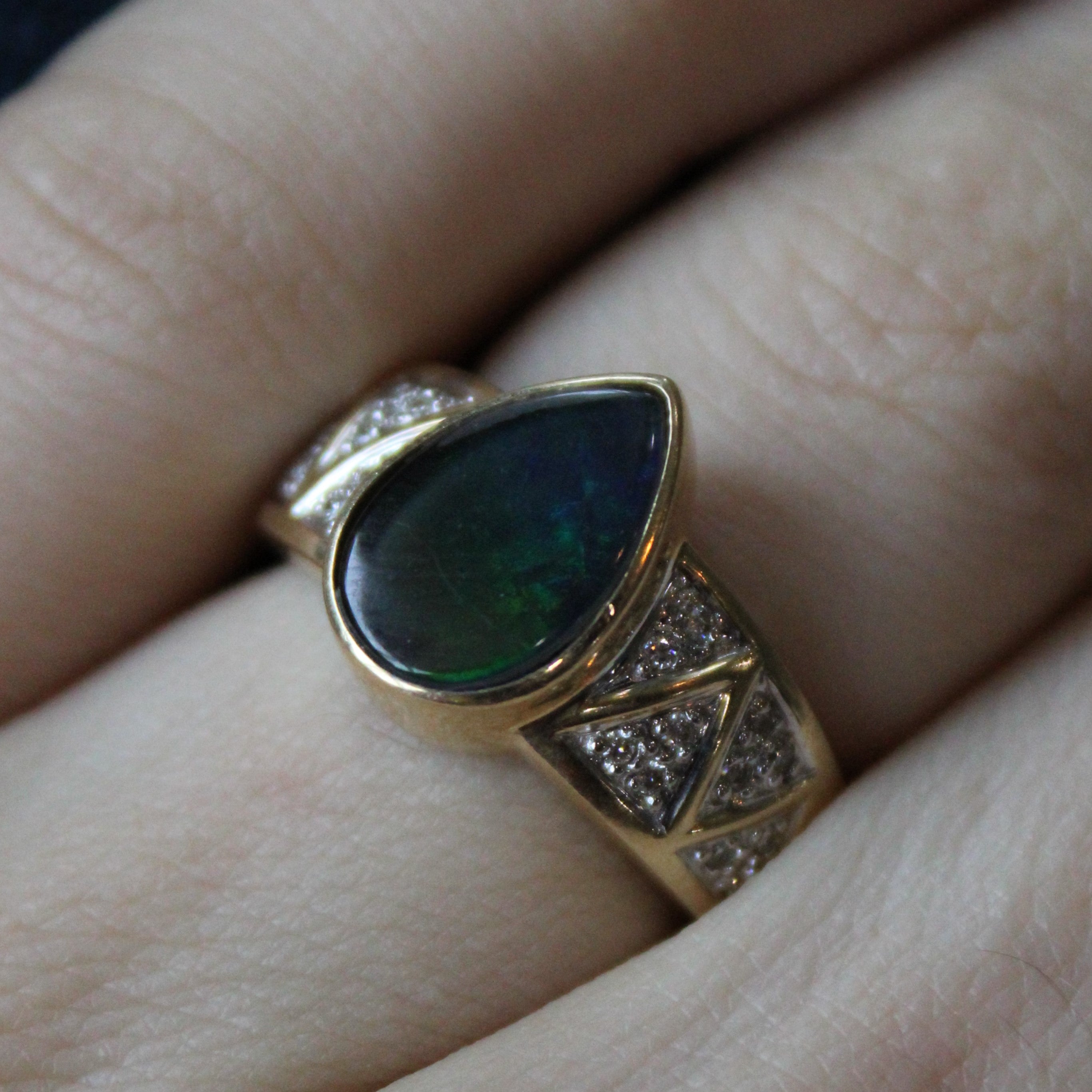 Ammolite & Diamond Ring | 1.95ct, 0.11ctw | SZ 7.75 |