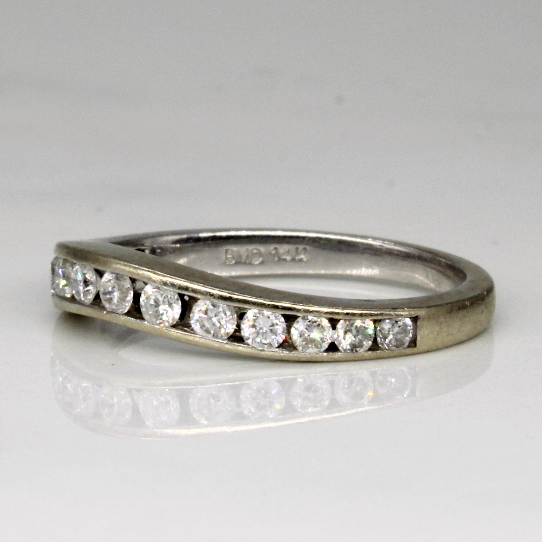 Diamond Curved Ring | 0.21ctw | SZ 4.5 |