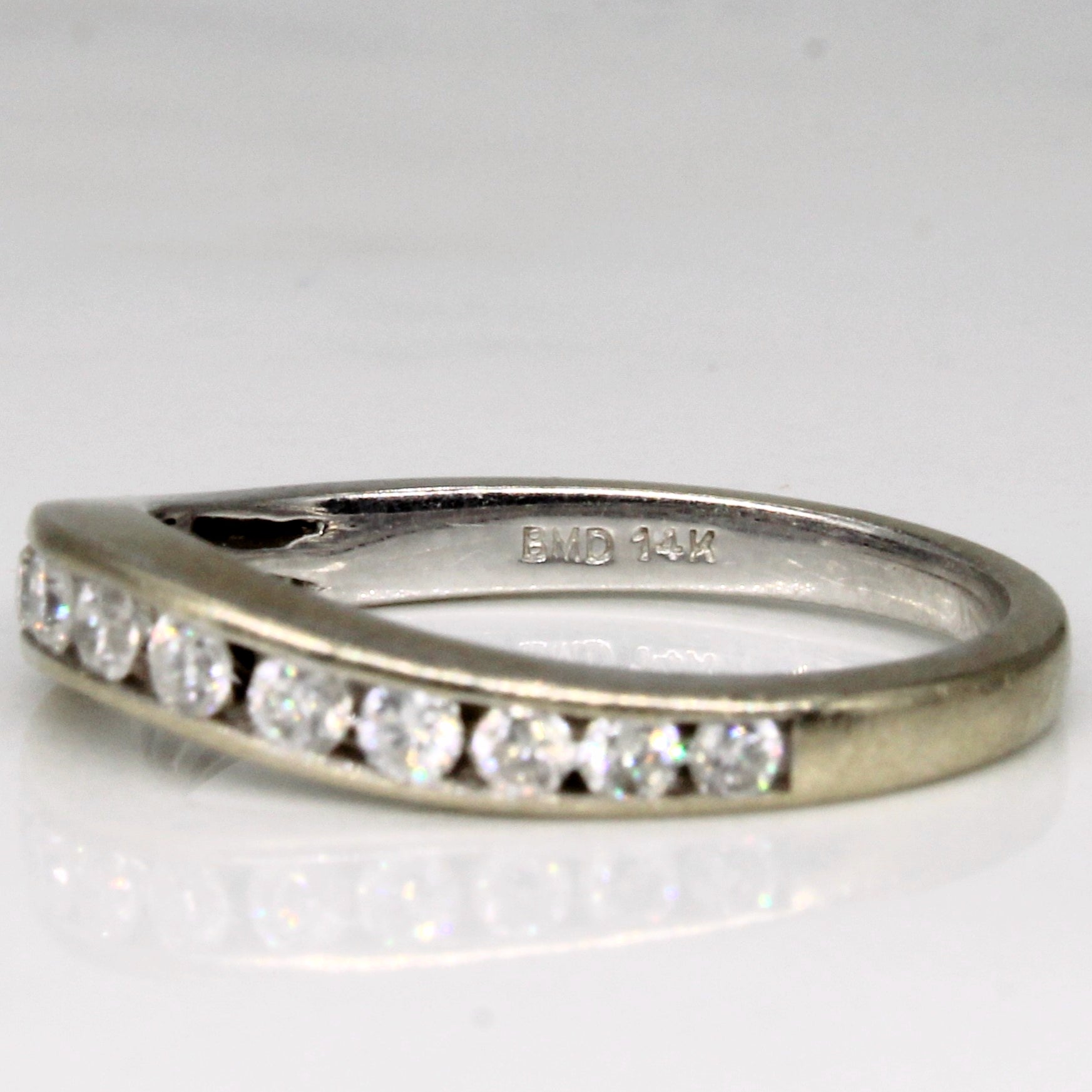 Diamond Curved Ring | 0.21ctw | SZ 4.5 |