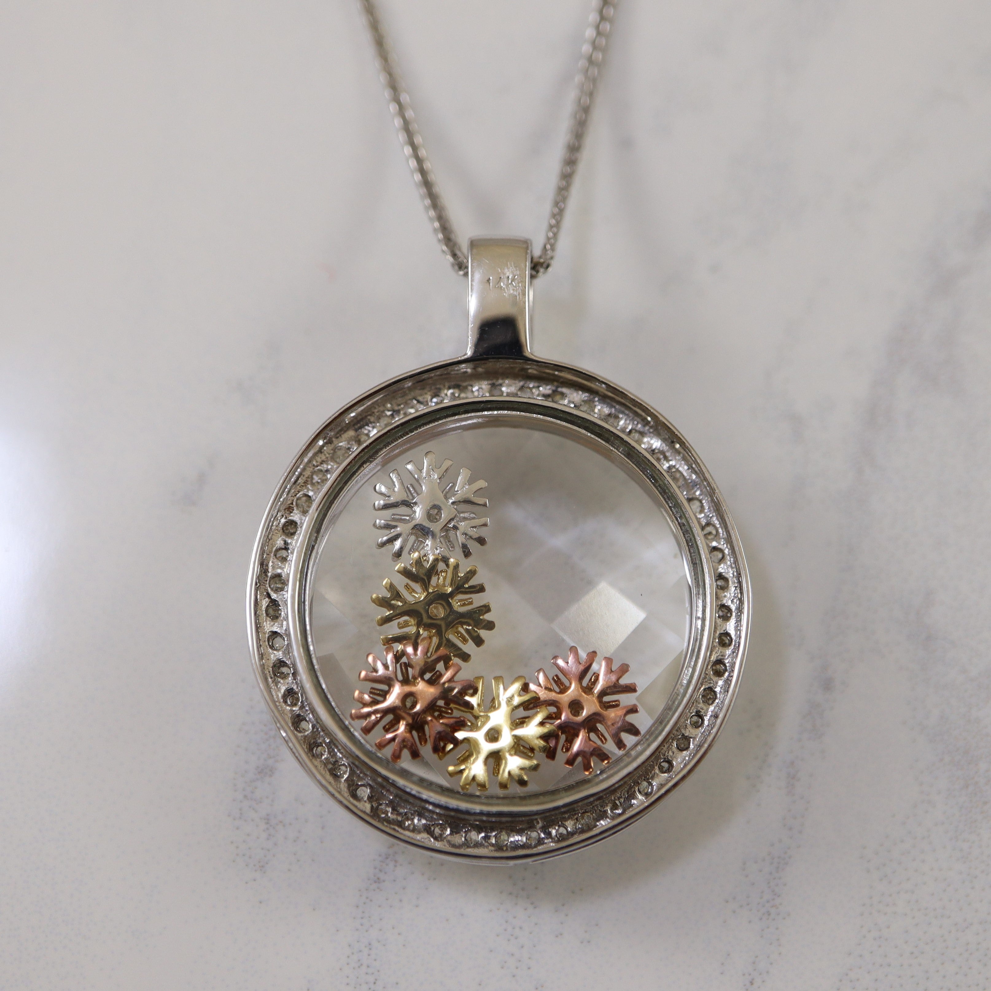 Diamond Snowflake Capsule Necklace | 0.40ctw | 18" |