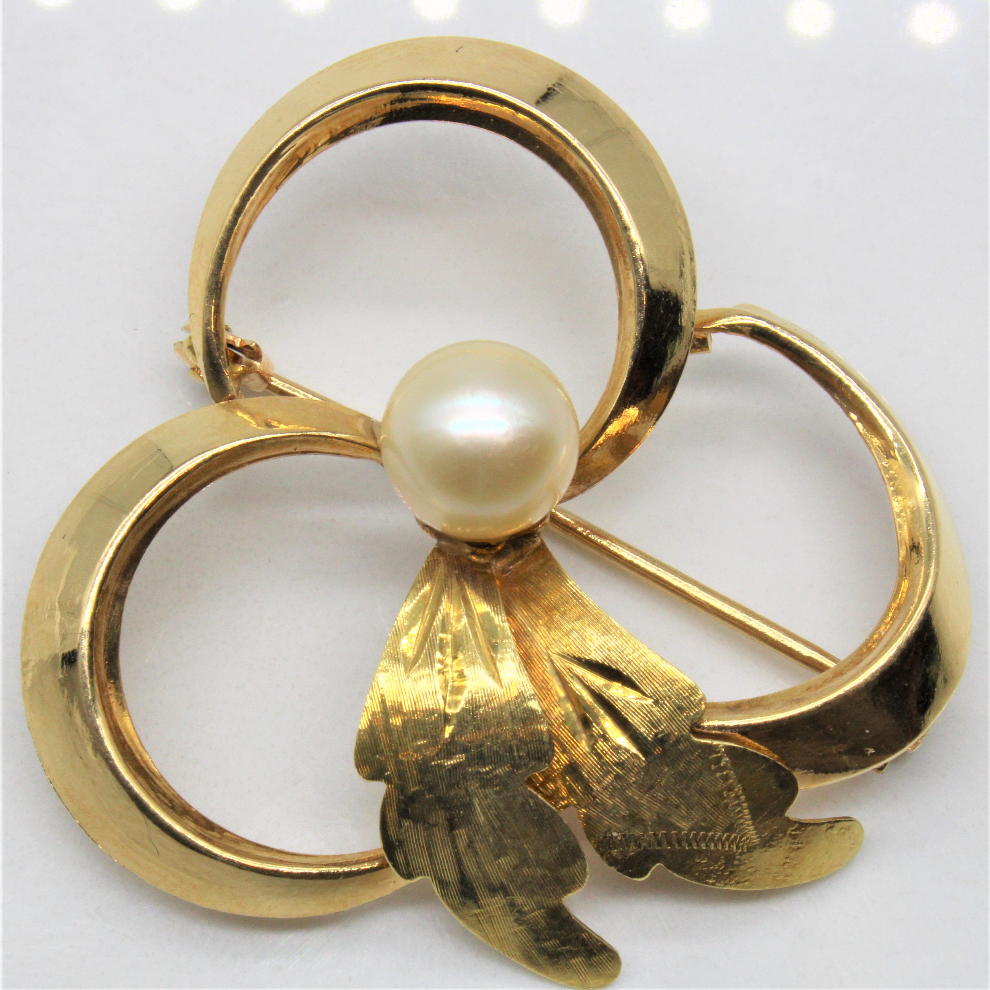 Pearl Leaf Brooch |