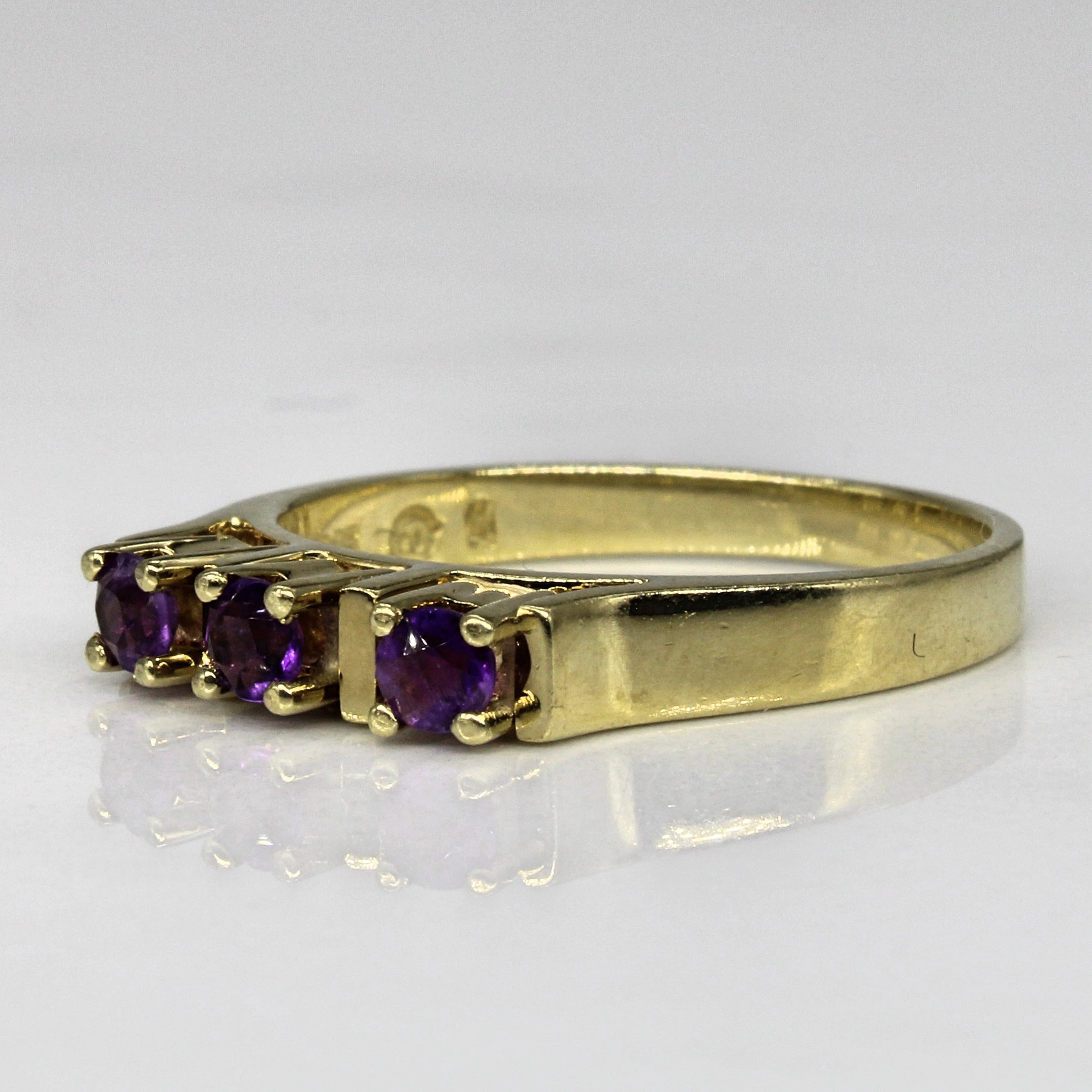 Three Stone Amethyst Ring | 0.15ctw | SZ 7.25 |