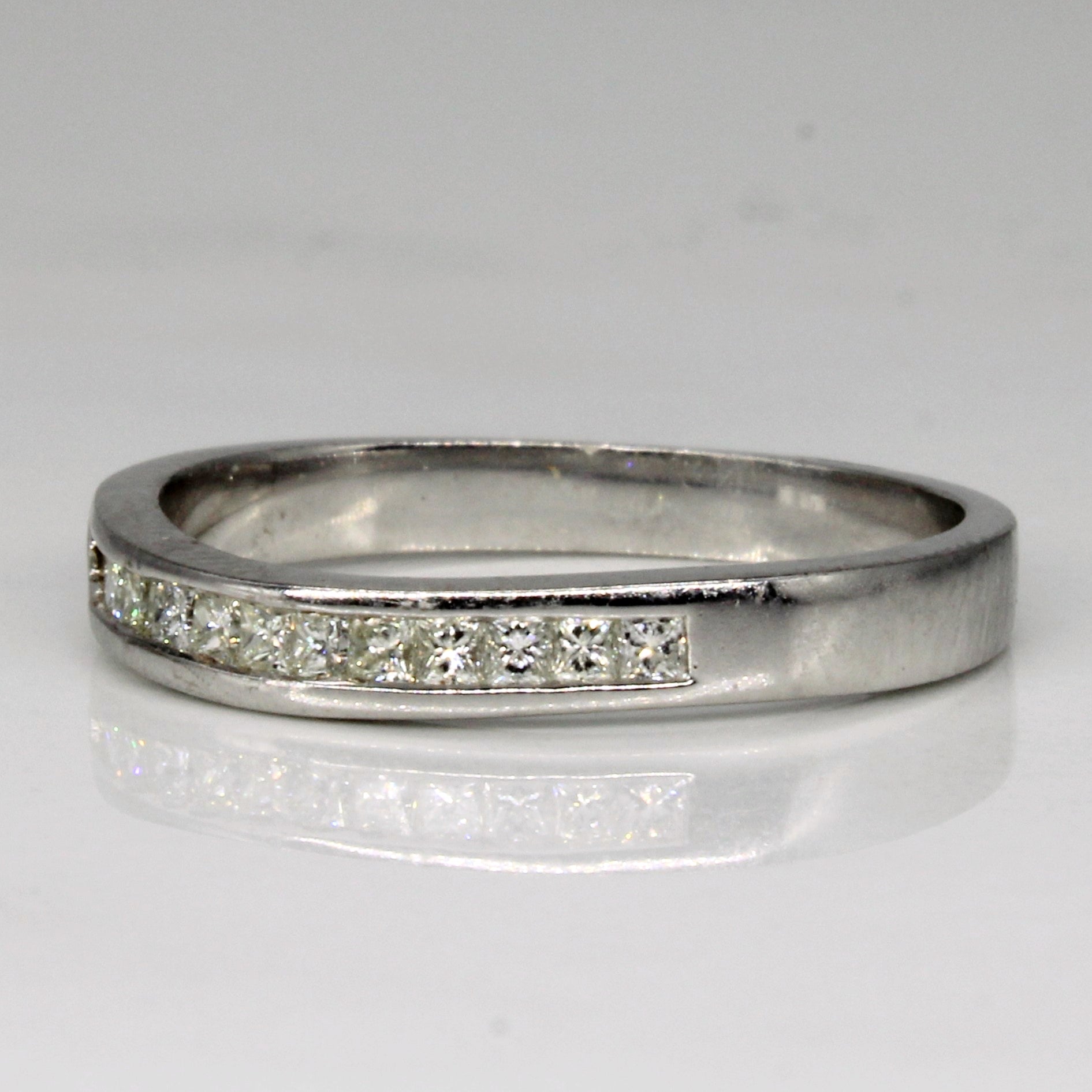 Michael Hill' 18K Channel Set Diamond Ring | 0.26ctw | SZ 7.25 |