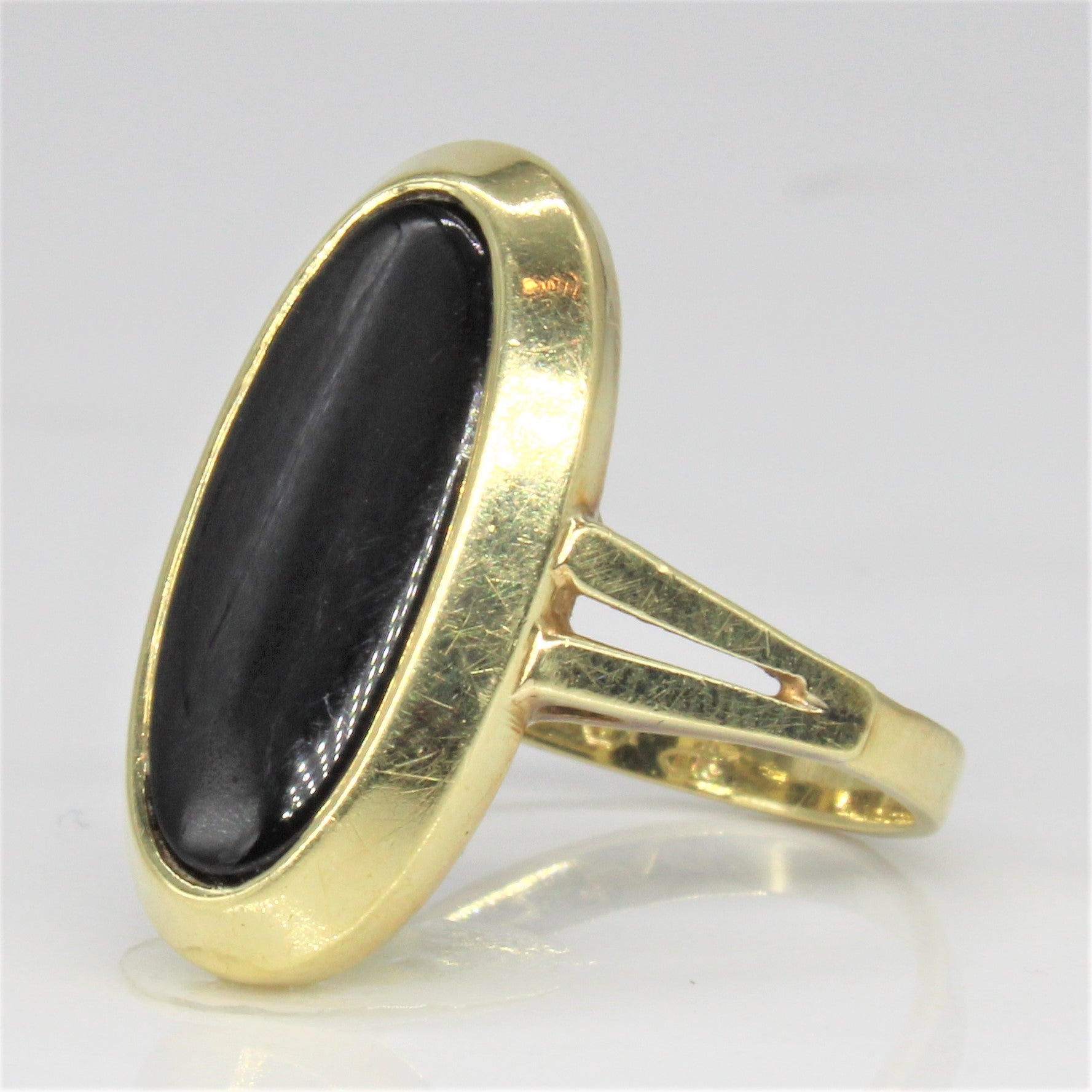 Onyx Cocktail Ring | 2.25ct | SZ 7.25 |