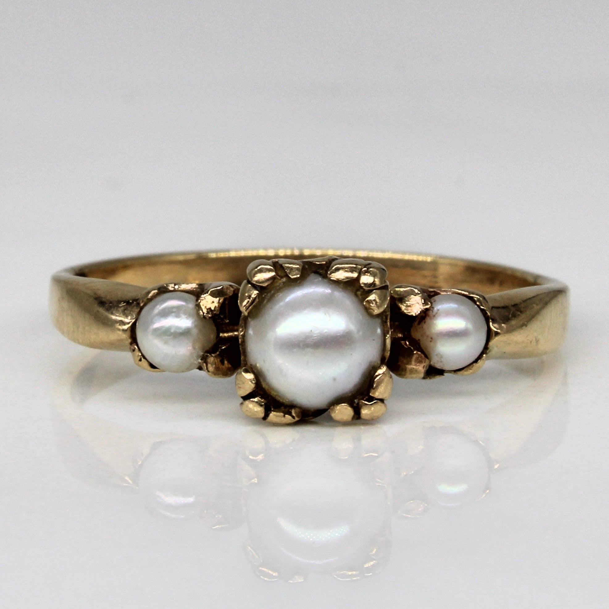 Three Stone Pearl Ring | SZ 7.75 |