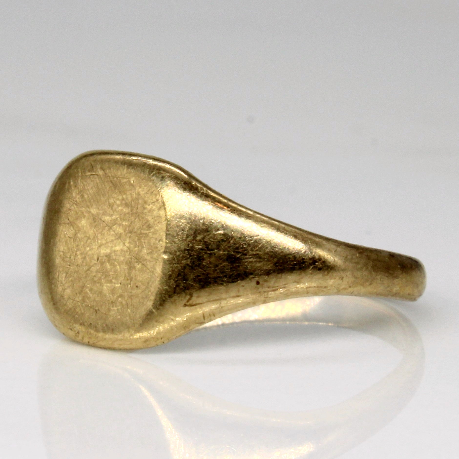 Vintage 9k Yellow Gold Signet Ring | SZ 7.25 |