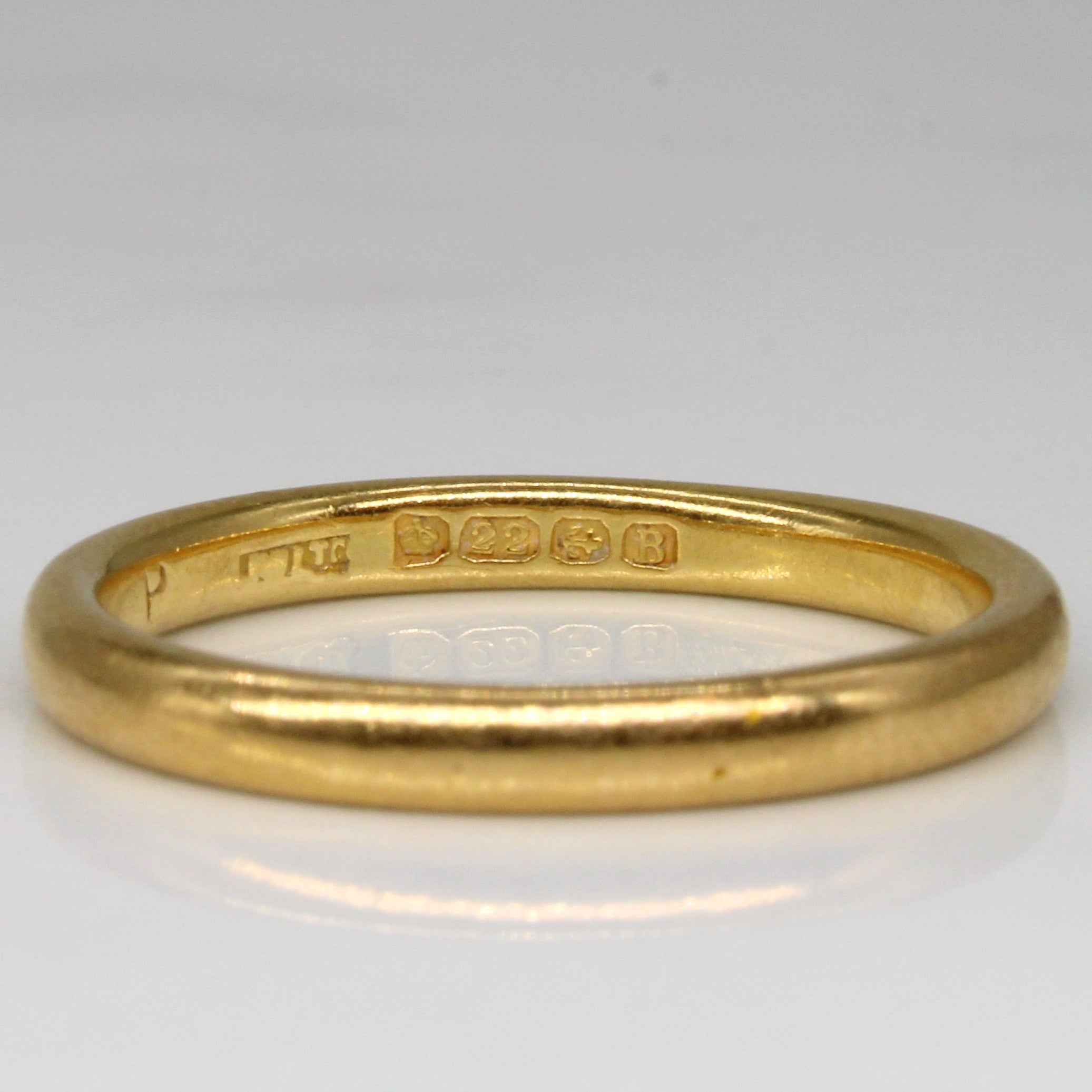 22k Yellow Gold Band | SZ 8 |