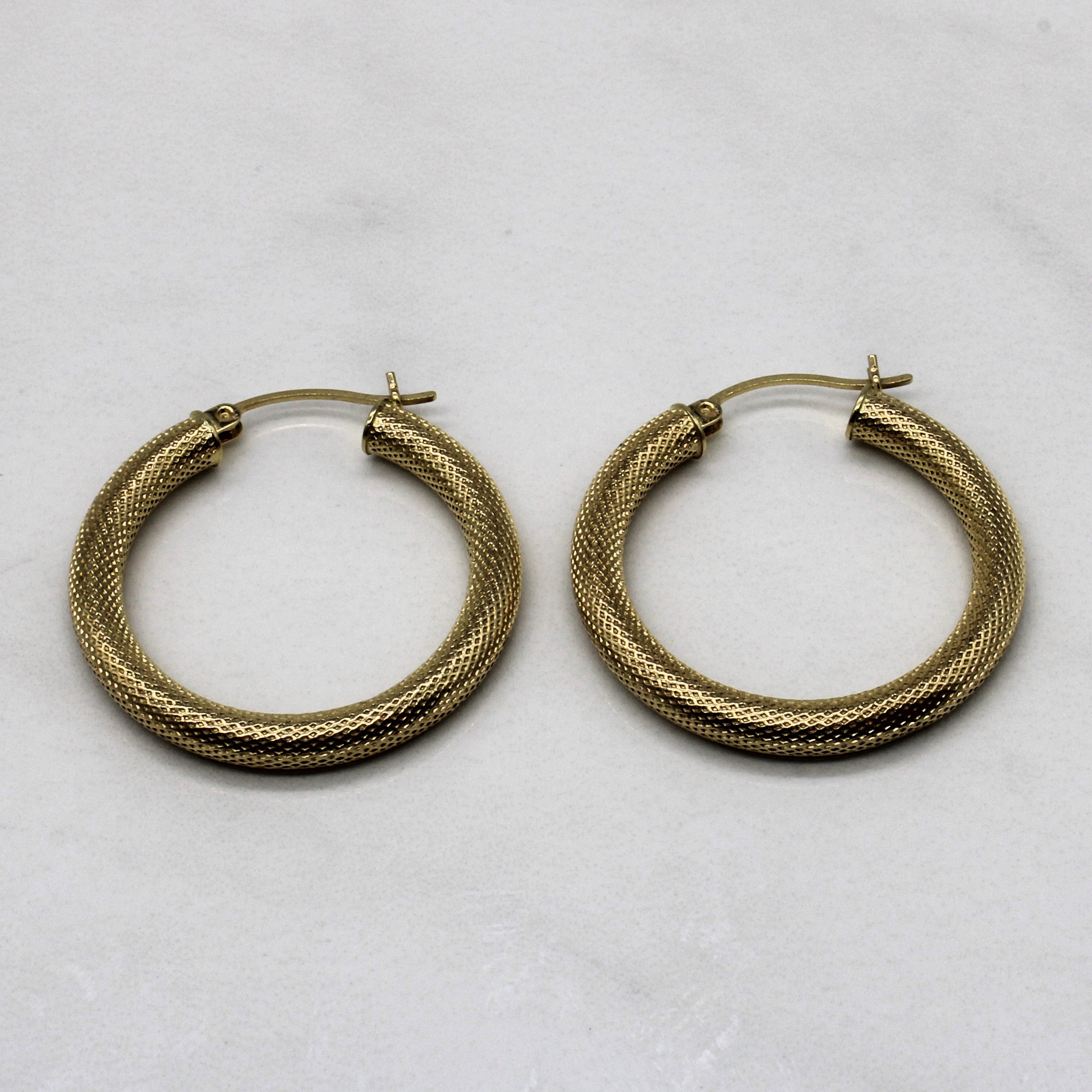 Yellow Gold Mesh Style Hoop Earrings |