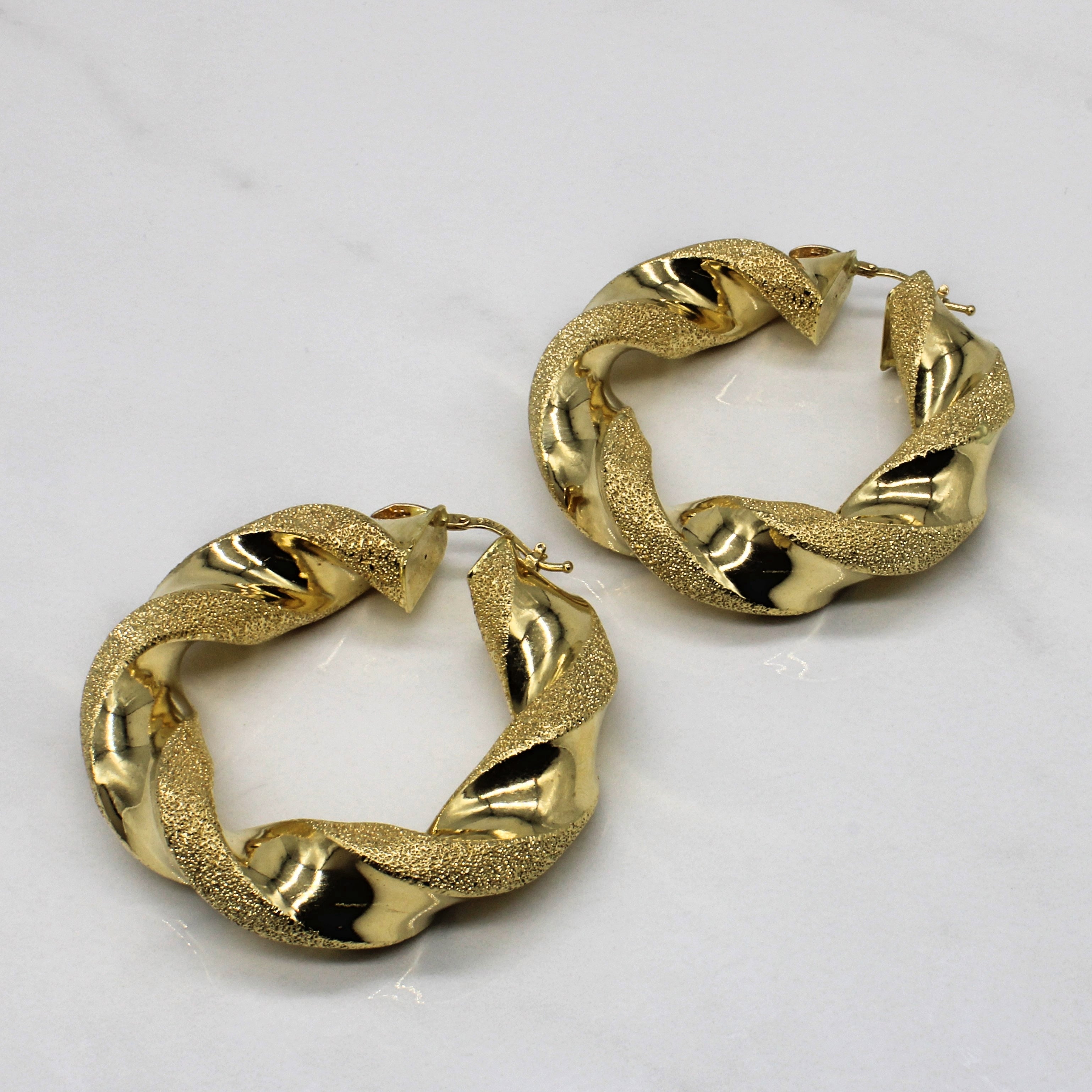 Large Twisted Hoop Earrings |