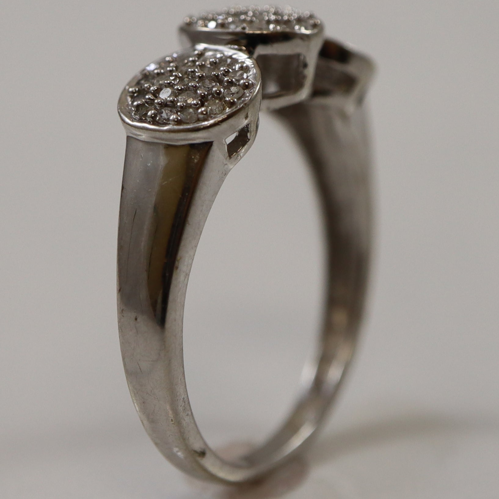 Triple Cluster Diamond Ring | 0.20ctw | SZ 6 |