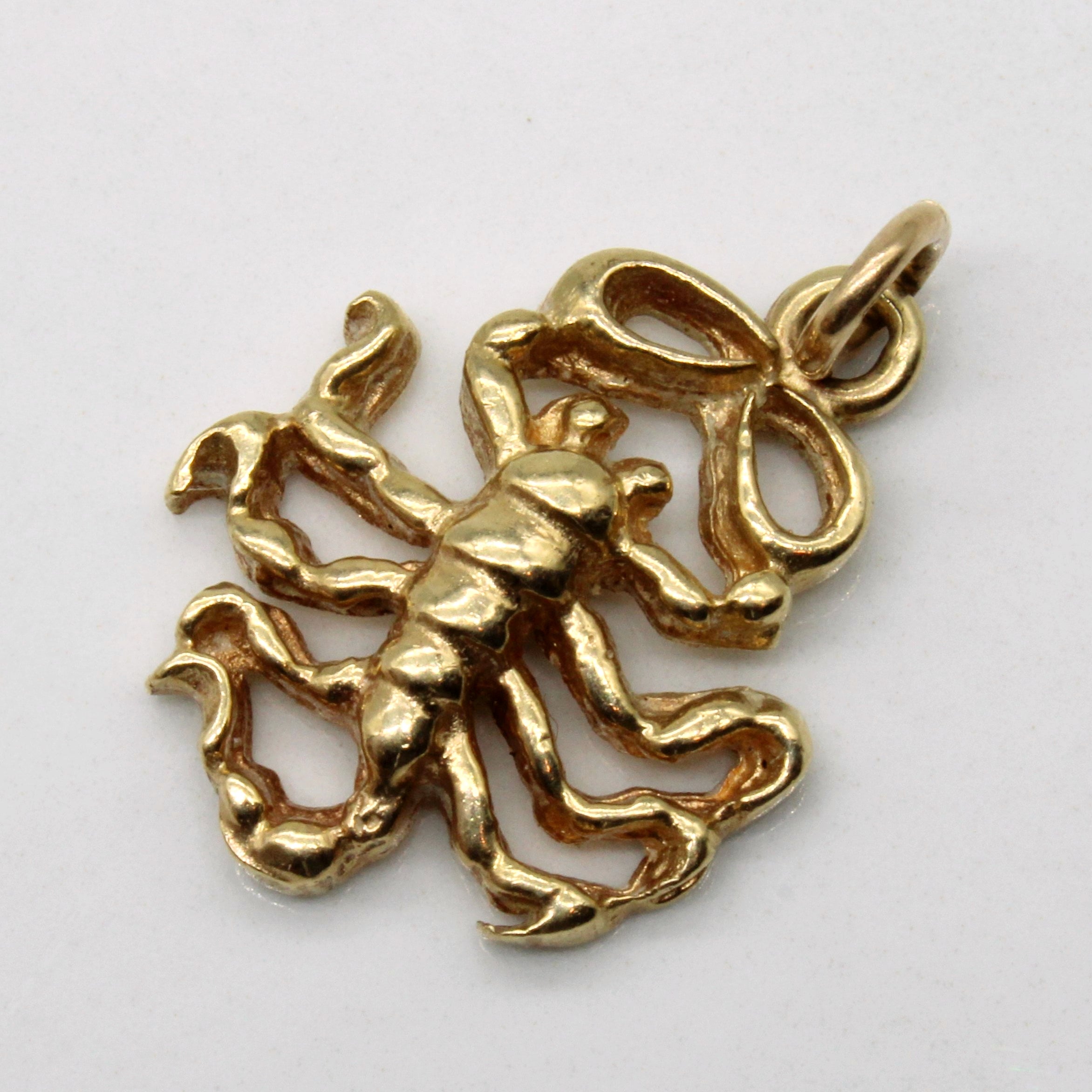 14k Yellow Gold Scorpion Pendant