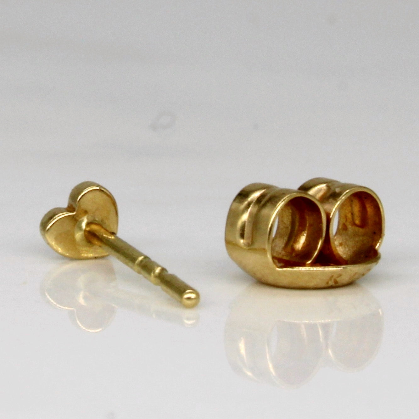 18k Yellow Gold Heart Stud Earrings