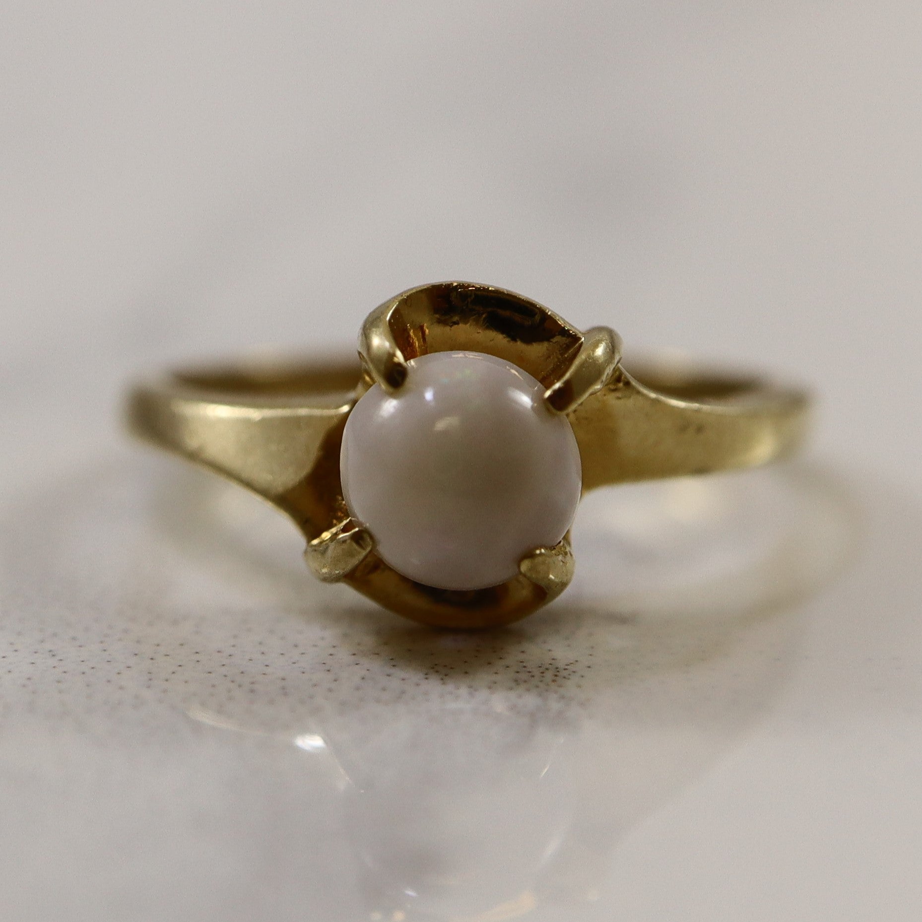 Solitaire Cabochon Opal Ring | 0.50ct | SZ 4 |