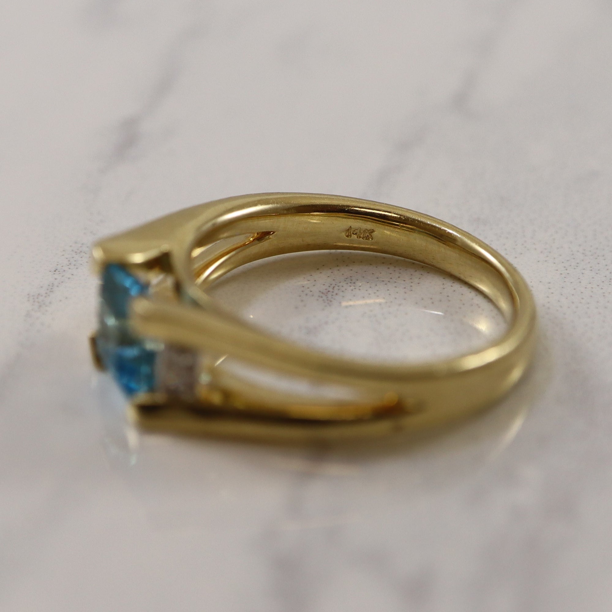 Blue Topaz & Diamond Split Shank Ring | 1.25ct, 0.02ctw | SZ 7.25 |