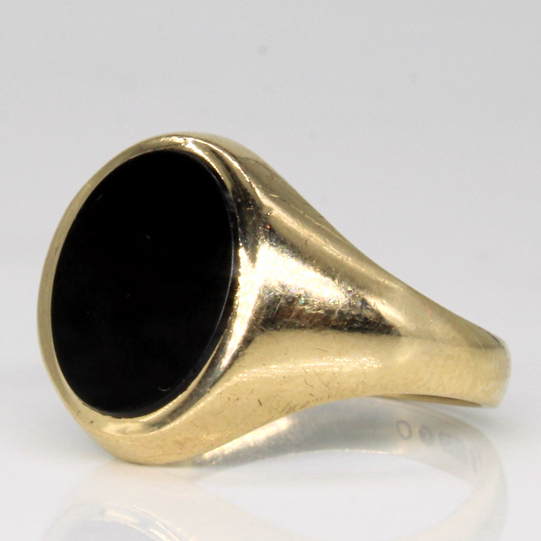 Vintage London Hallmarked Onyx Signet Ring  | 2.10ct | SZ 7.5 |