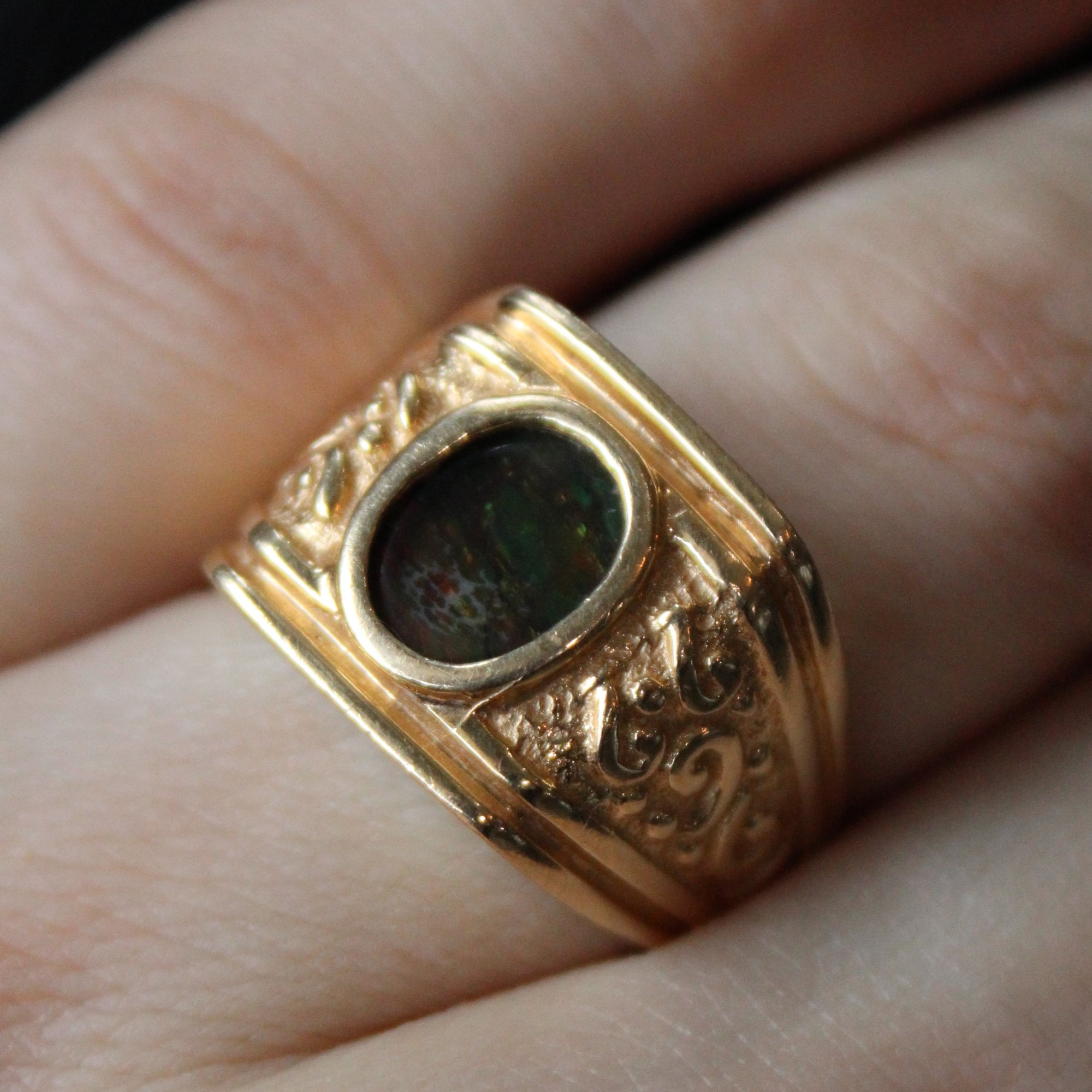 Bezel Set Ammolite Ring with Carved Detailing | 0.75ct | SZ 8.25 |