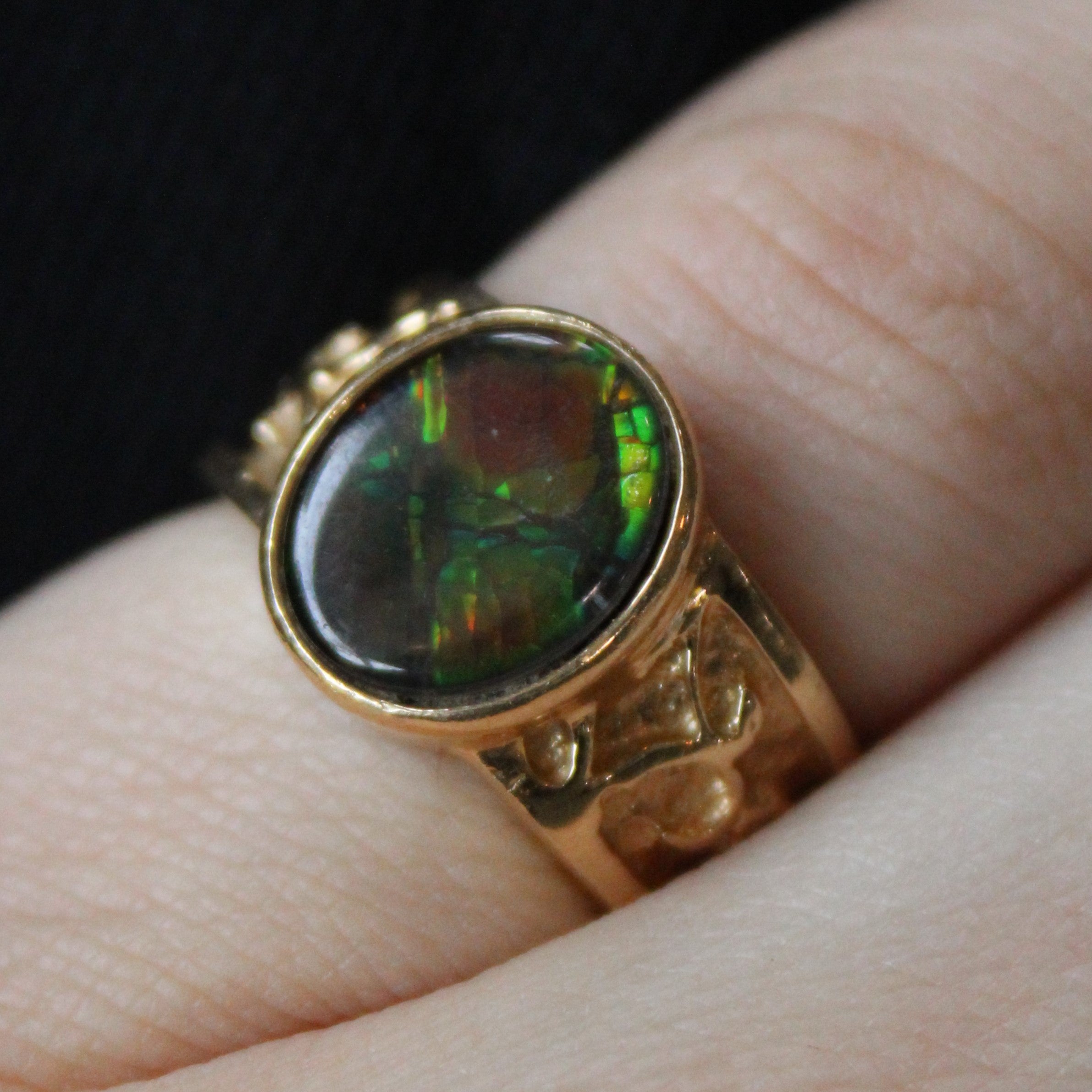 Ammolite Cocktail Ring | 1.35ct | SZ 5.5 |