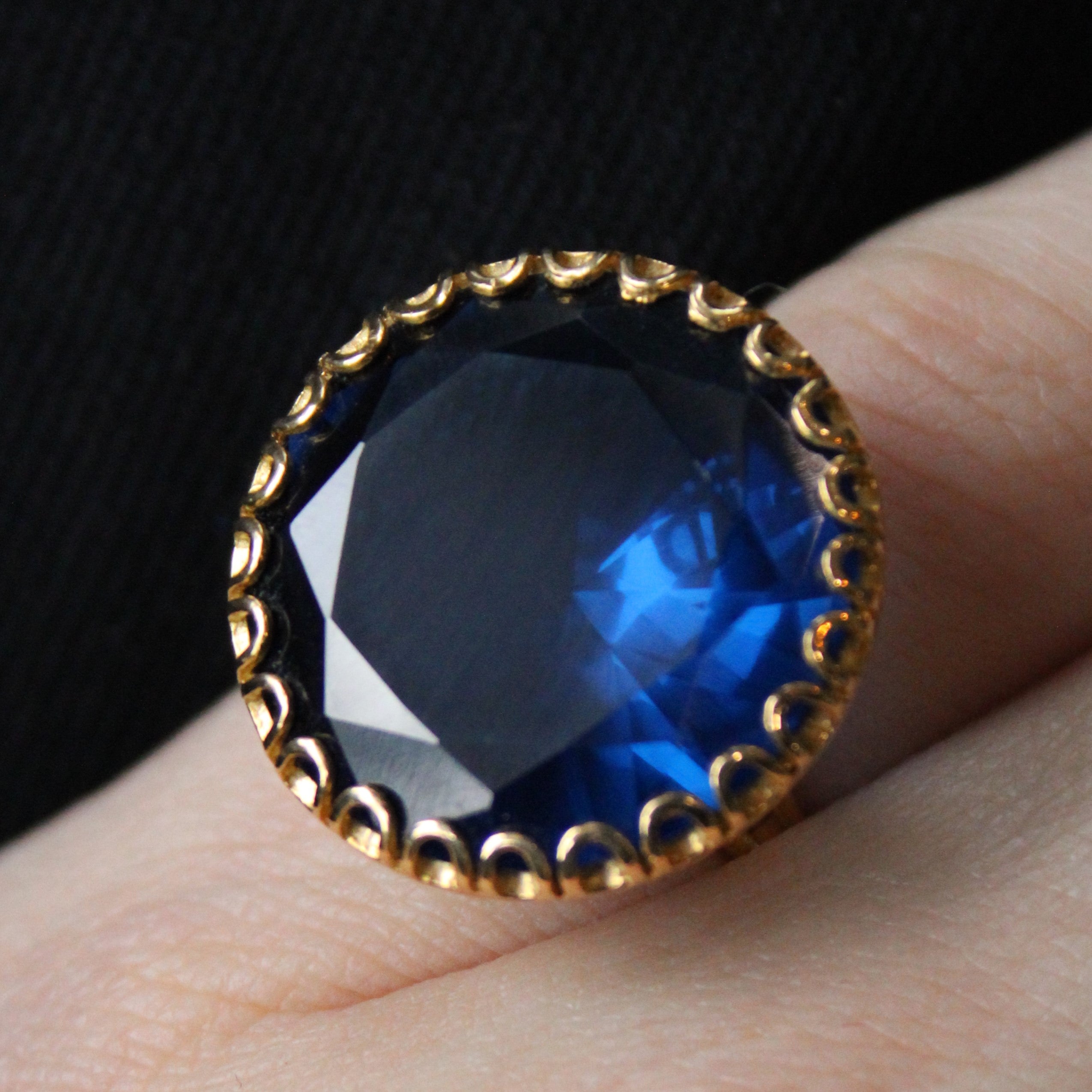 Synthetic Spinel Cocktail Ring | 21.55ct | SZ 5.25 |