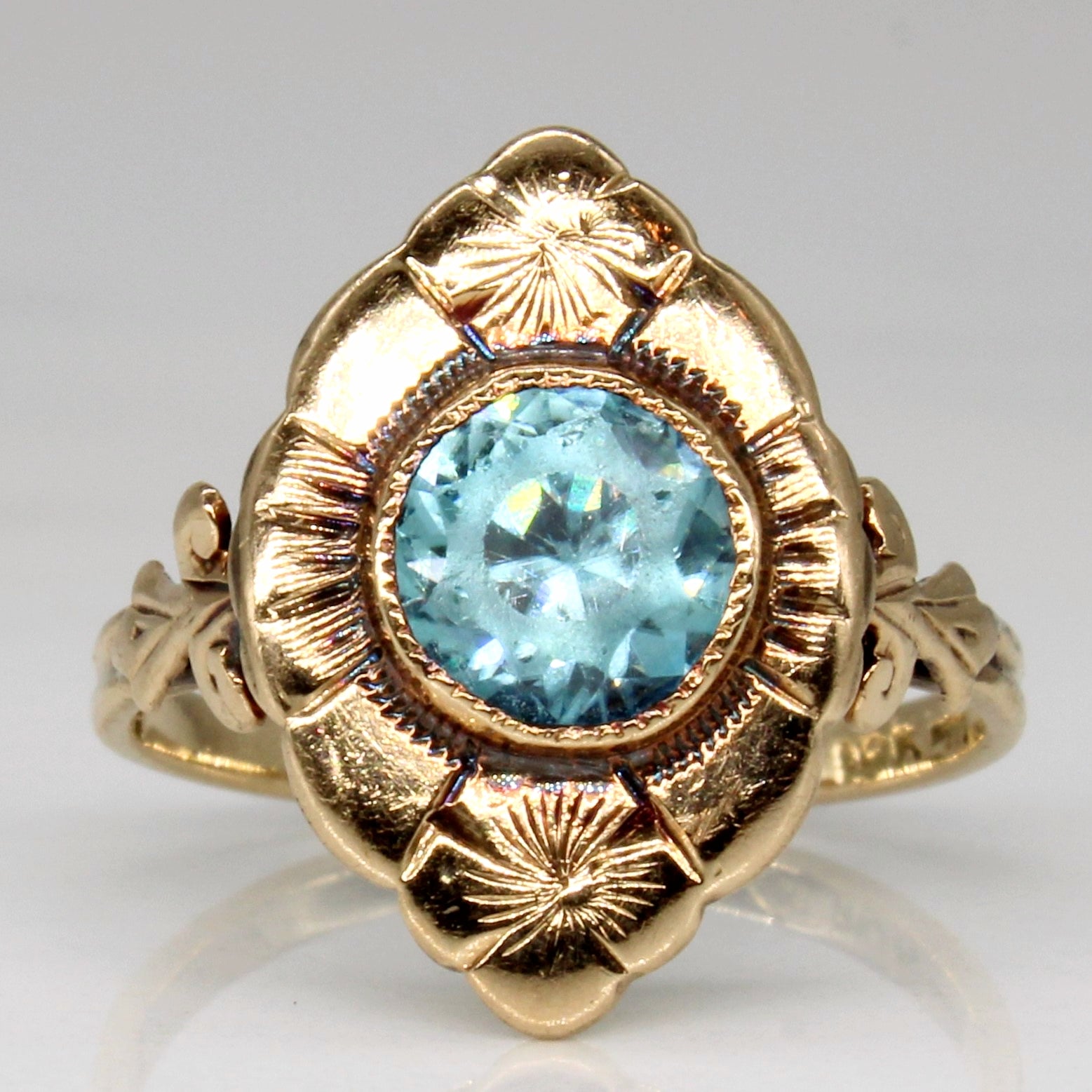 1930s Blue Zircon Cocktail Ring | 1.07ct | SZ 3.5 |