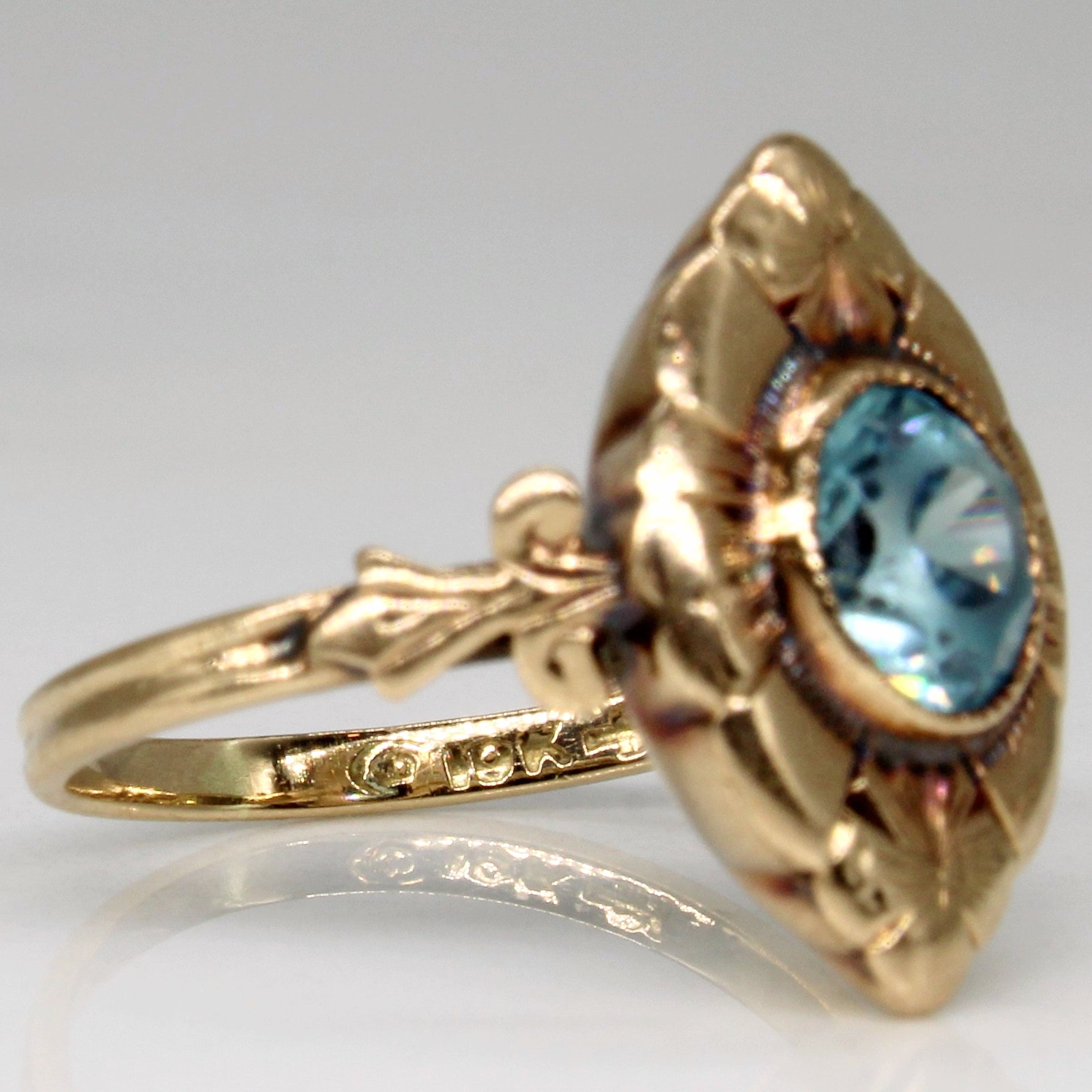 1930s Blue Zircon Cocktail Ring | 1.07ct | SZ 3.5 |