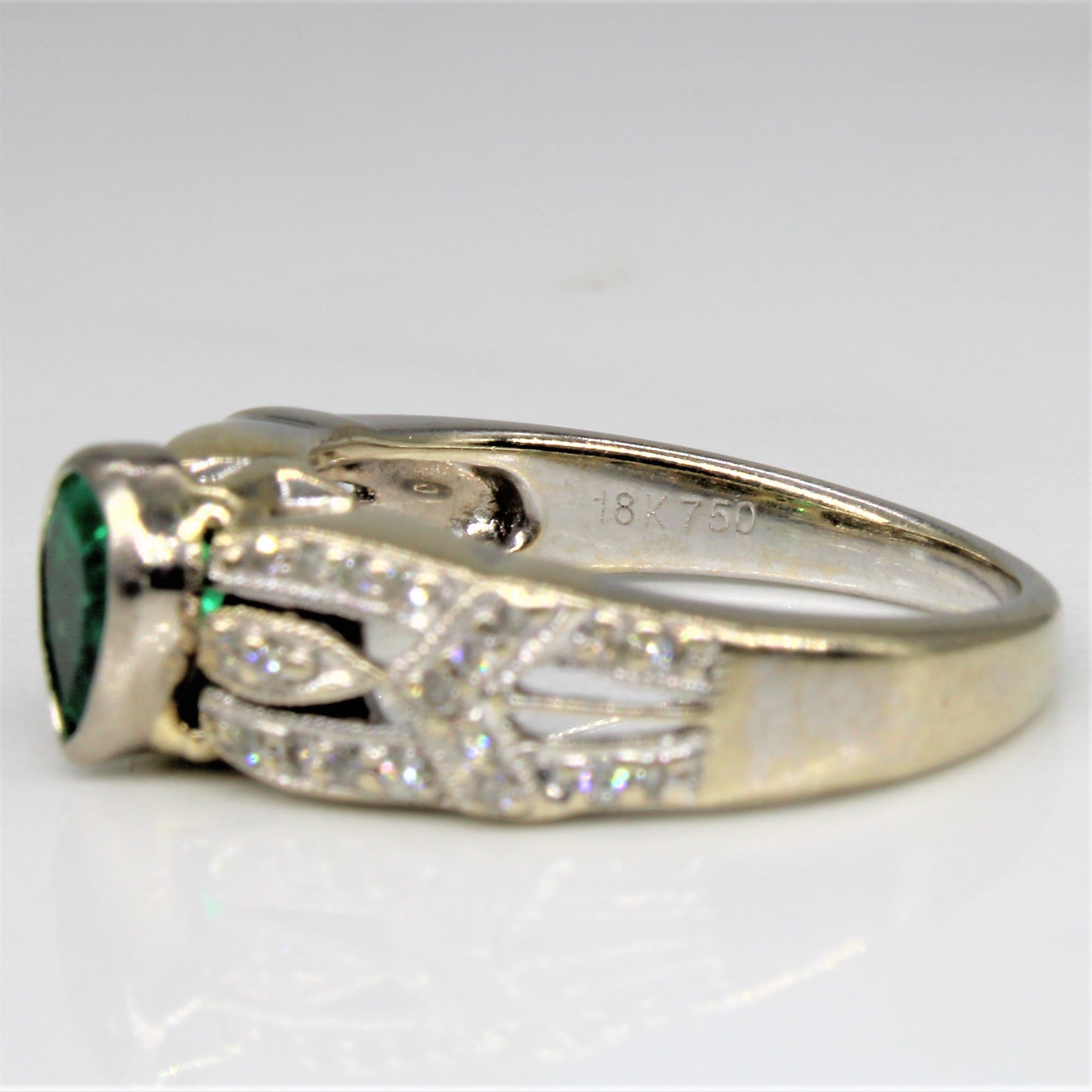 Art Deco Inspired Emerald & Diamond Ring | 0.40ct, 0.12ctw | SZ 4.75 |