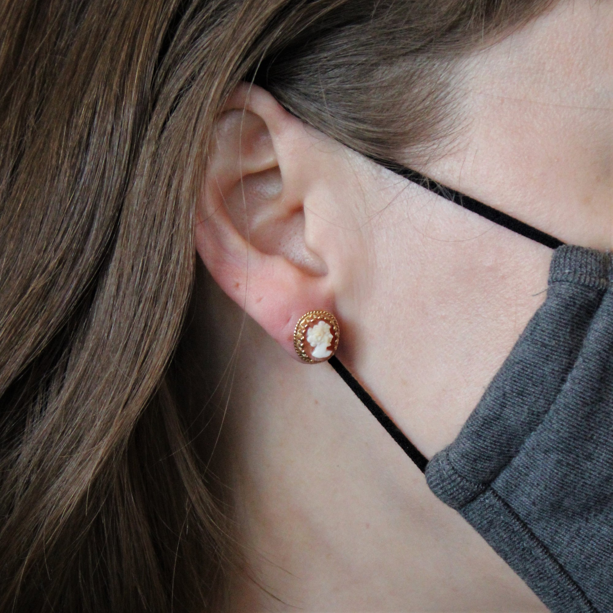 Retro Shell Cameo Stud Earrings | 2.30ctw |