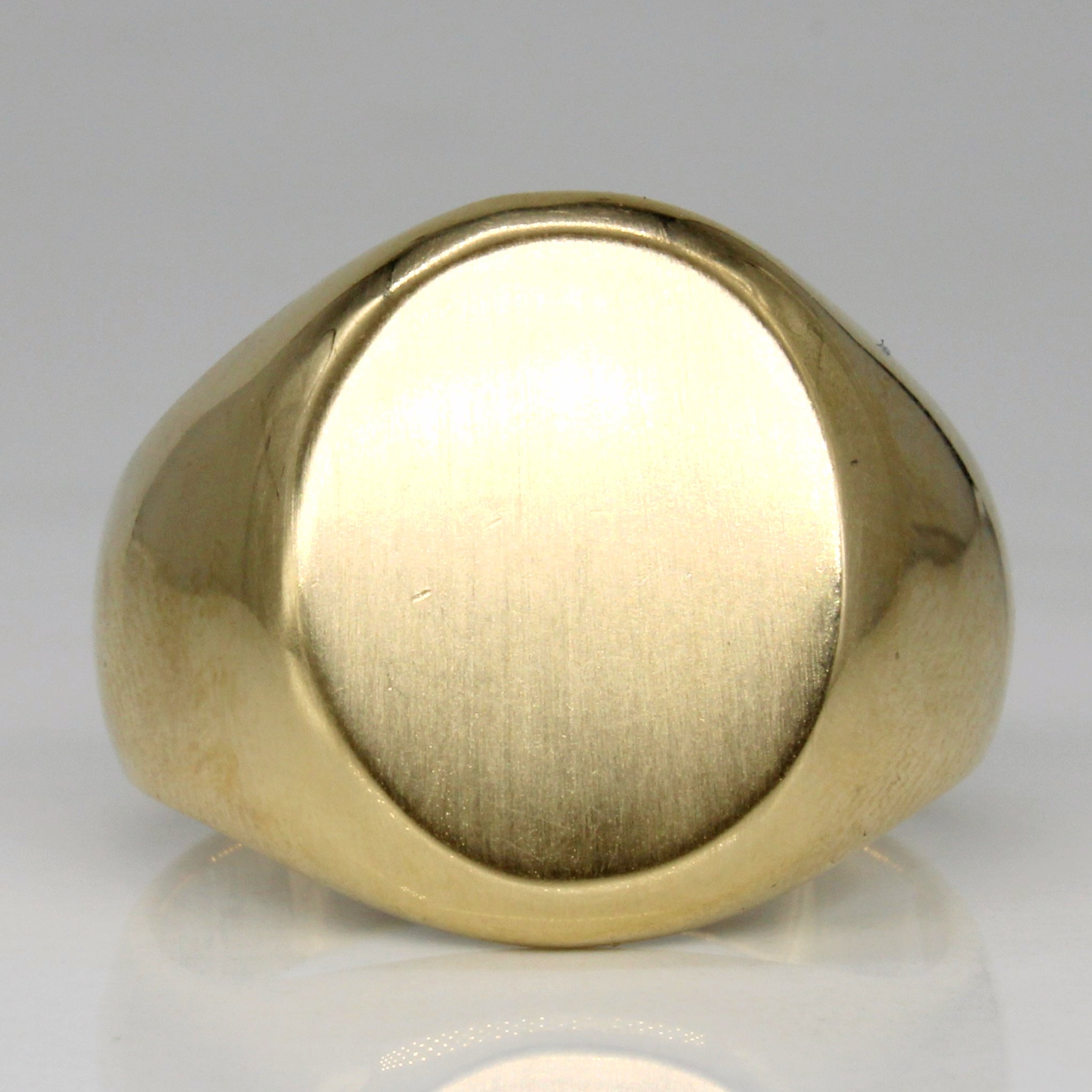 Large Yellow Gold Signet Ring | SZ 10.25 |