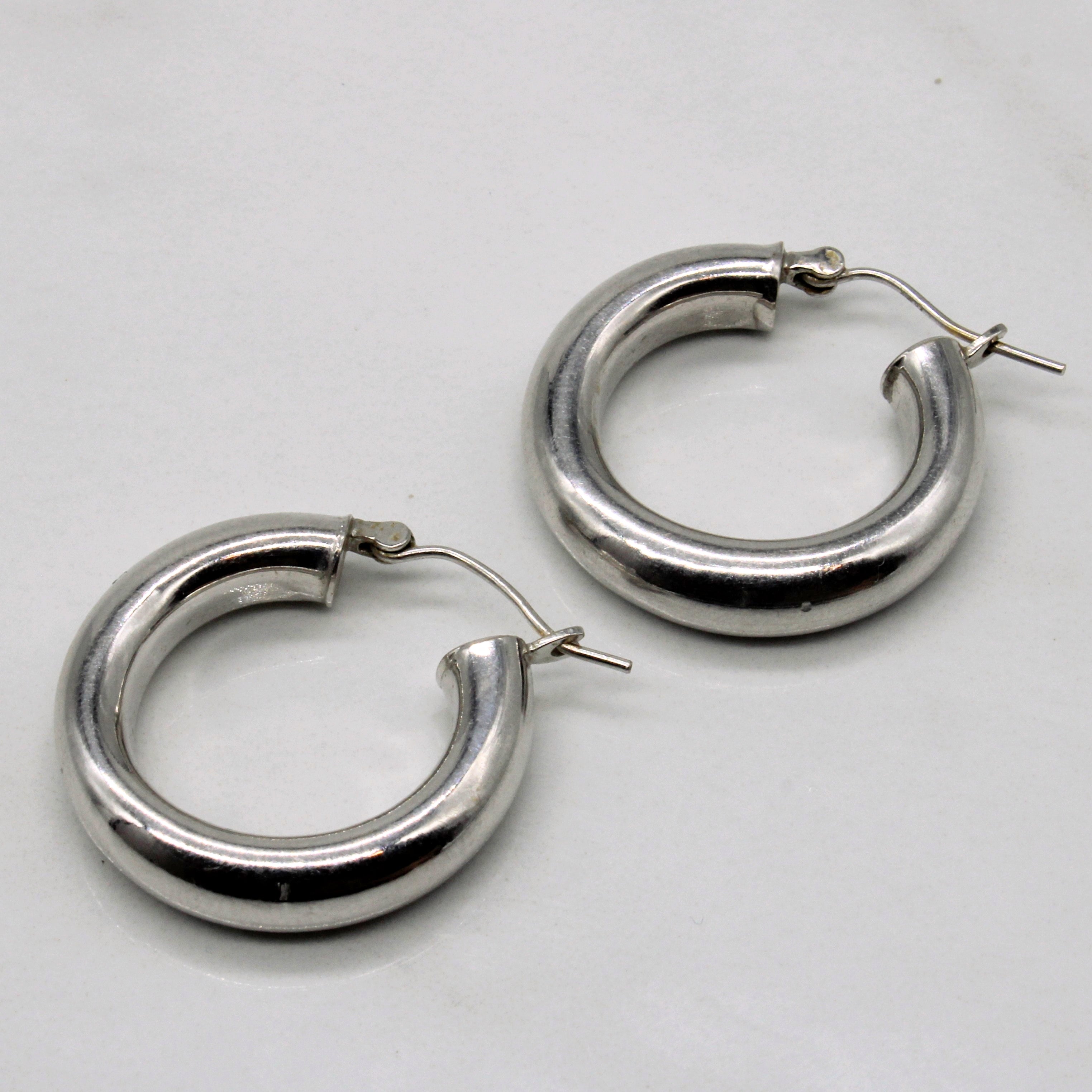 14k White Gold Hoop Earrings |